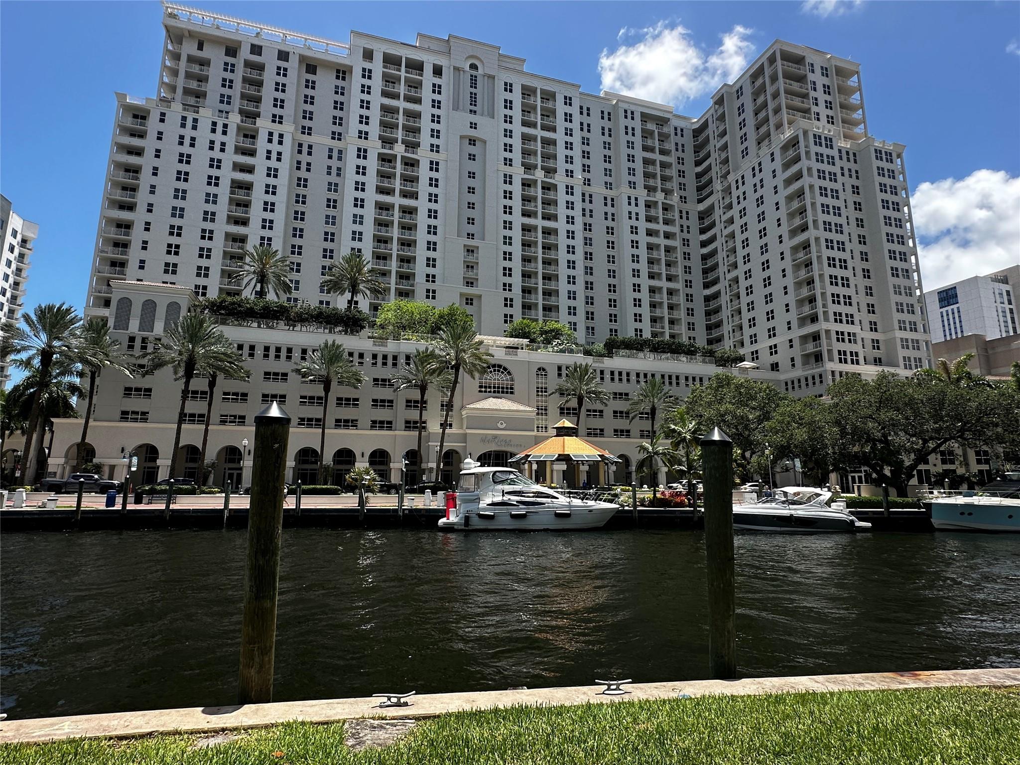 Nuriver Landing Condo