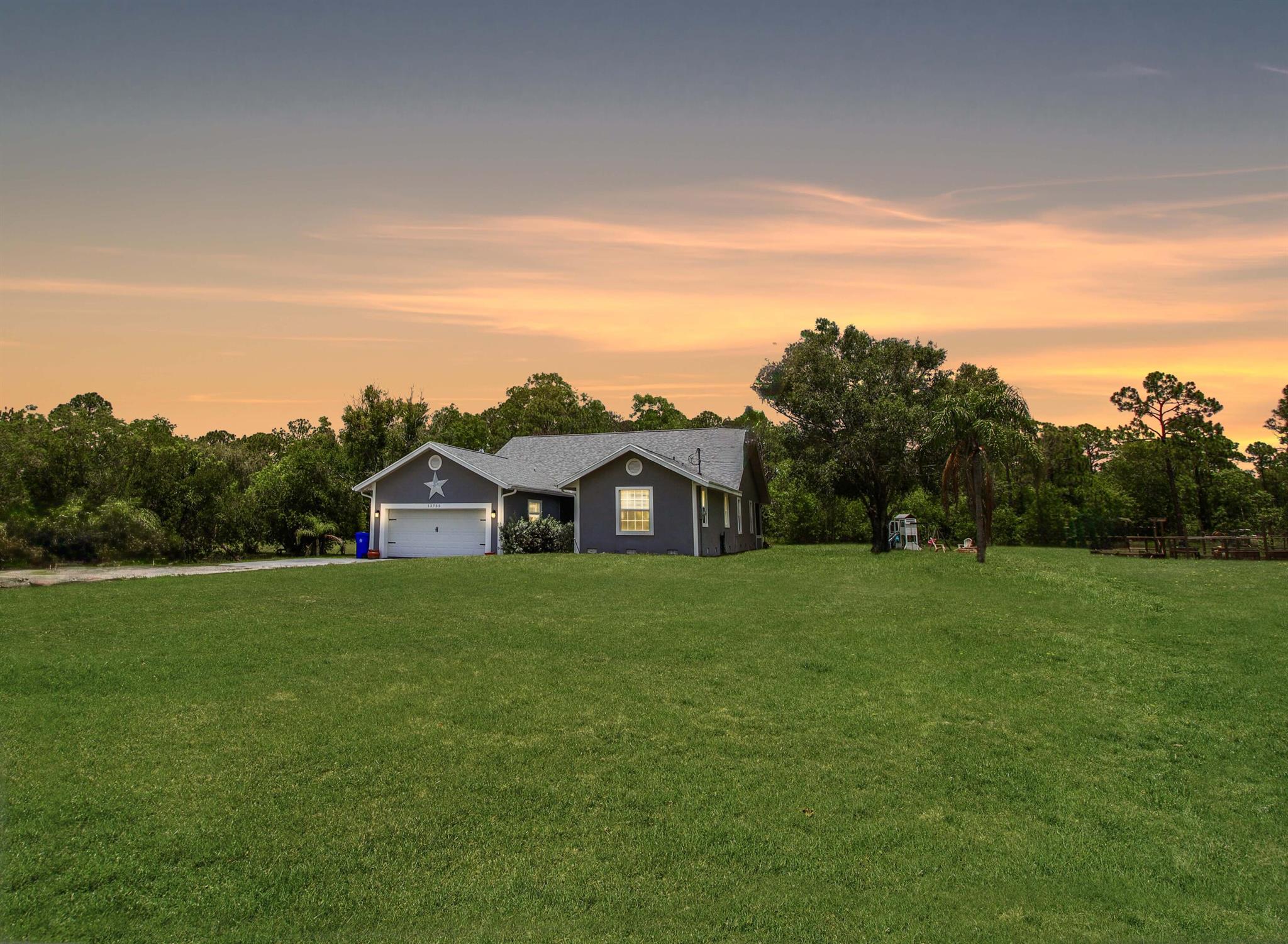 Homes for sale in Fellsmere, FL | 12750 79th Street, Fellsmere, FL 32948 | MLS# R11098744