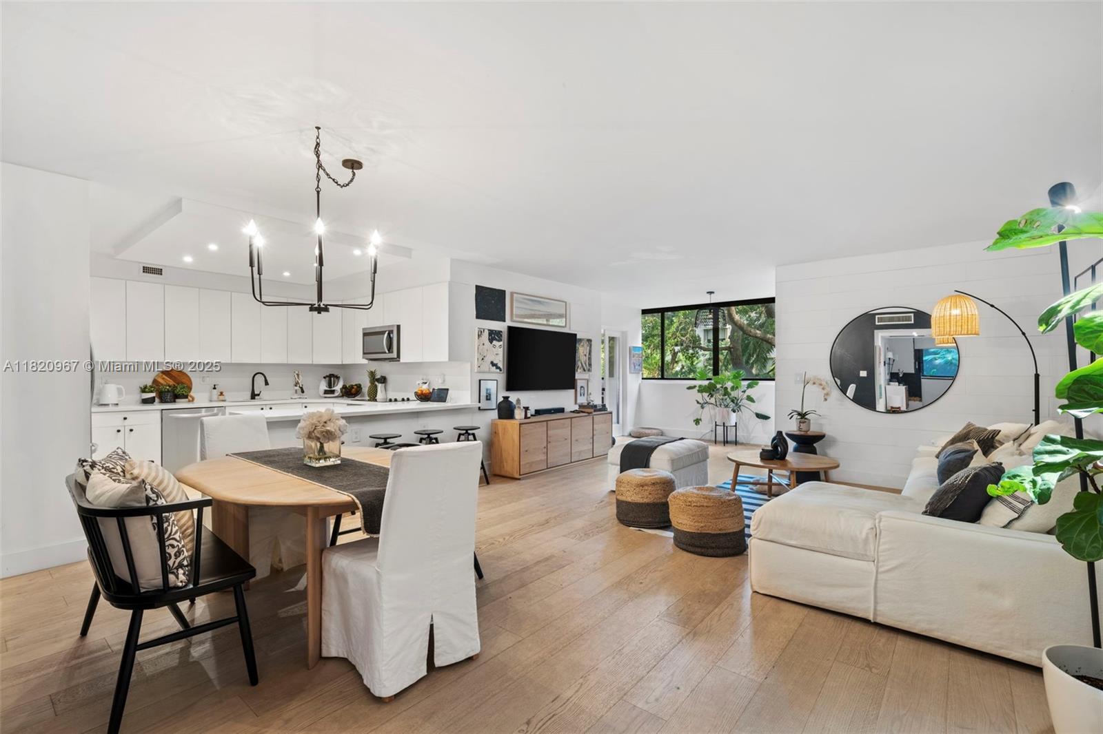 Apartamento en Venta en Key Biscayne, FL