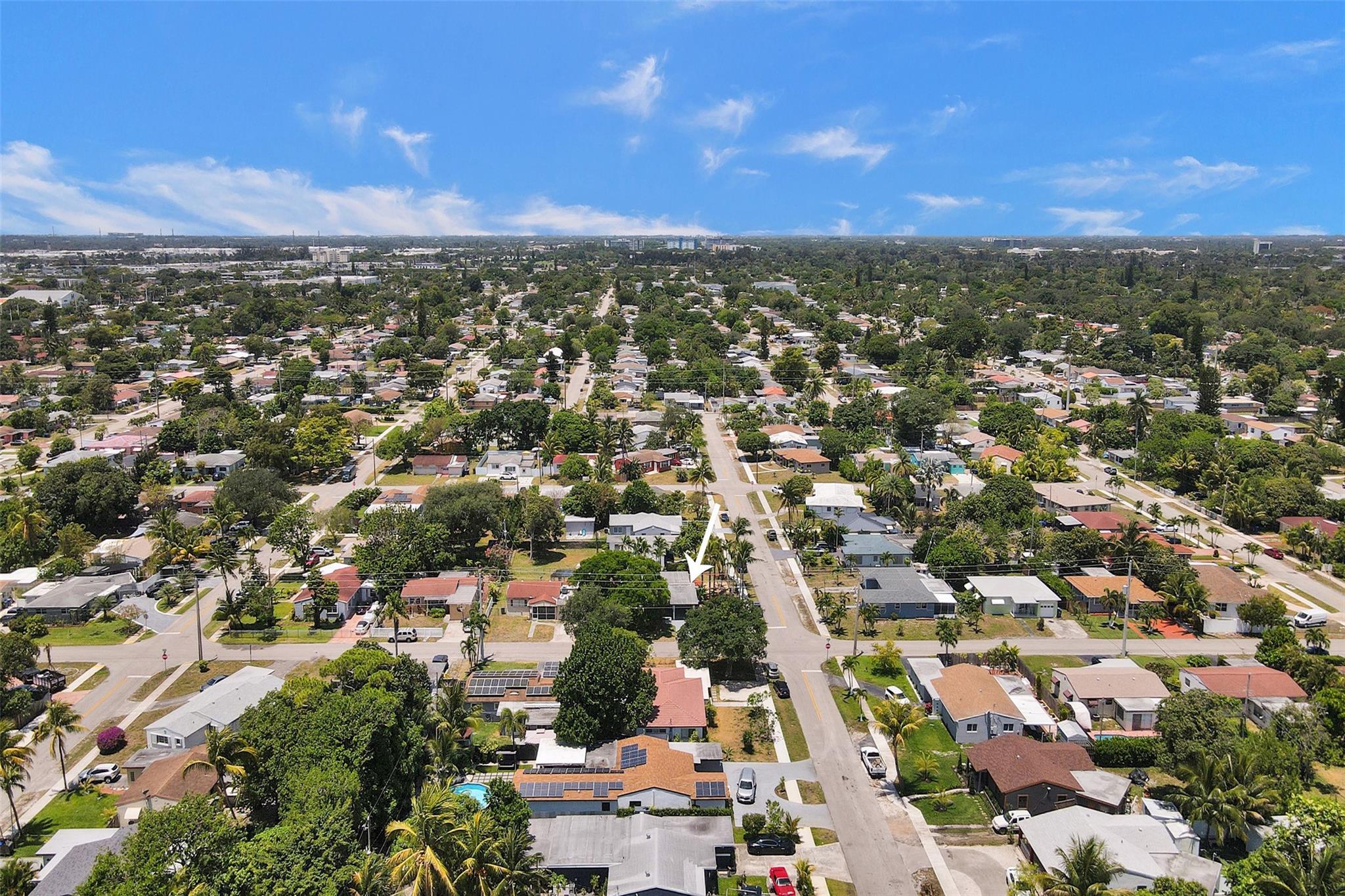 1302 S 22nd Ct, Hollywood, FL 33020