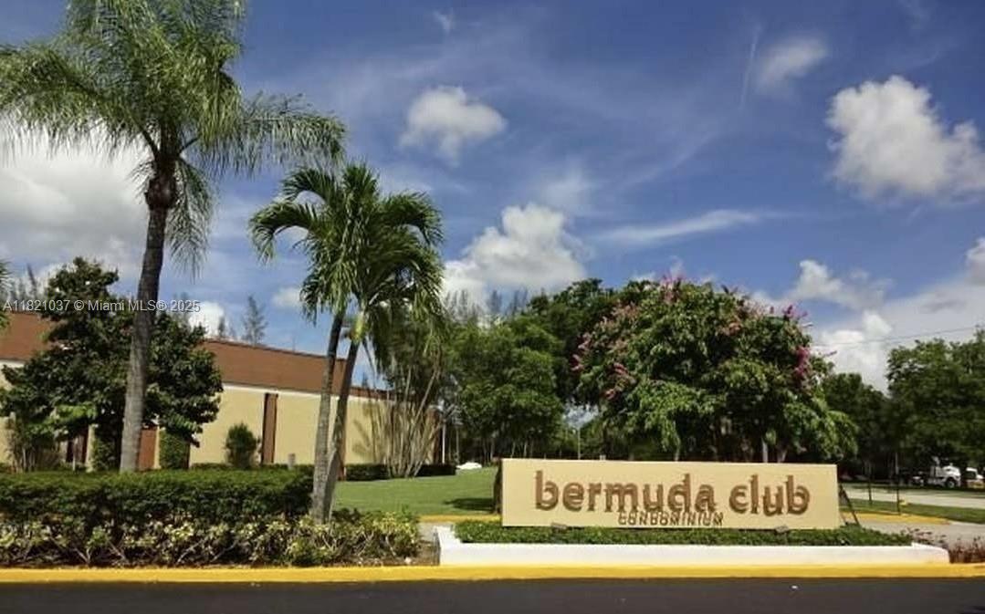 Homes for sale in Tamarac, FL | 5841 Nw 61St Ave #310, Tamarac, FL 33319 | MLS# A11821037