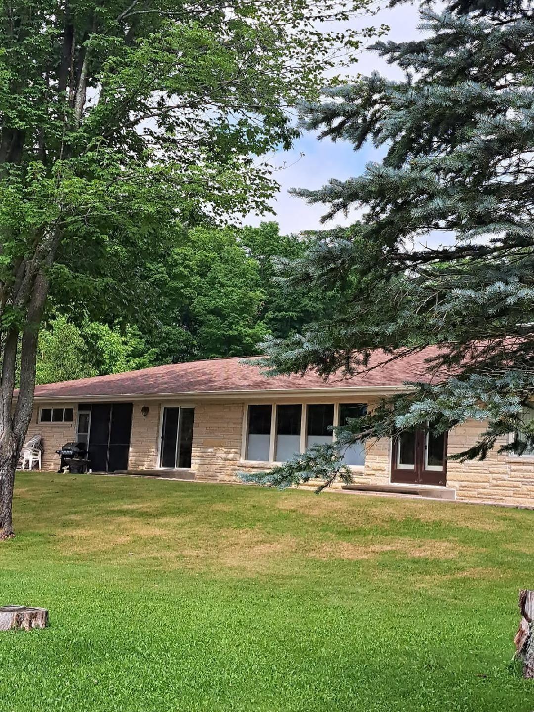 Arbutus Lake (C) Property 646 Birch Ln Photo 7