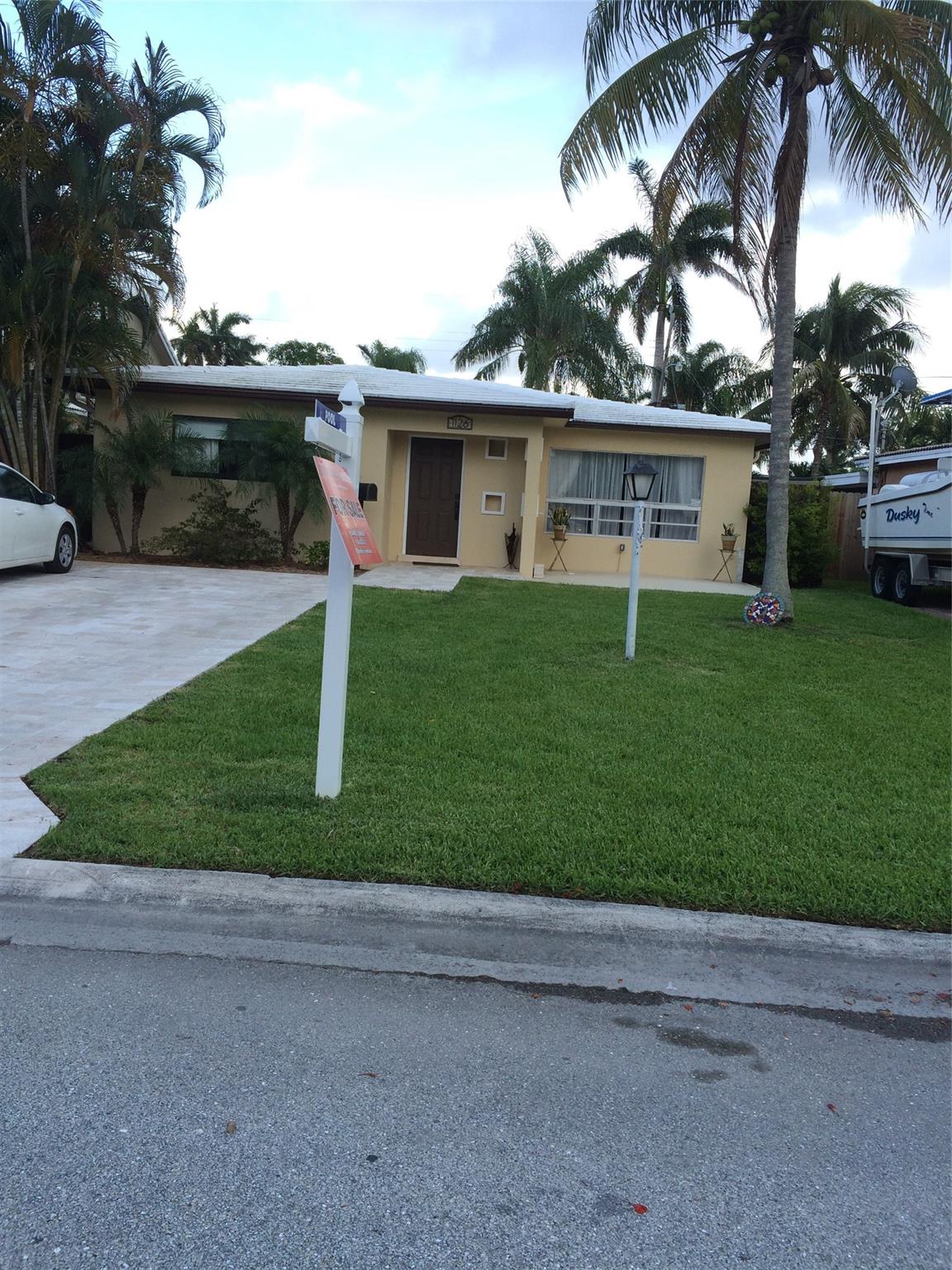 1126 Lincoln St Hollywood FL 33019 | F10508800