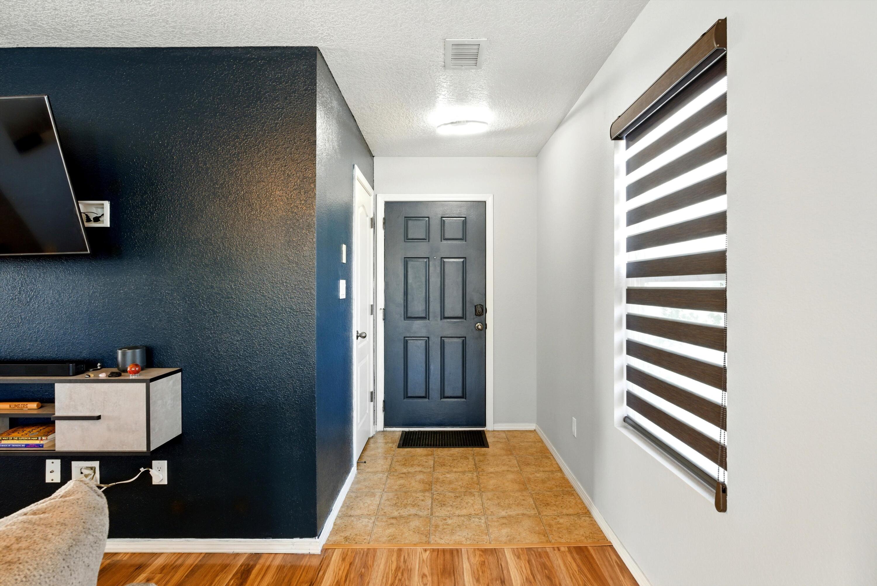 Homes for sale in Albuquerque, NM | 10636 Mcmichael Ln Sw, Albuquerque, NM 87121 | MLS# 1085842