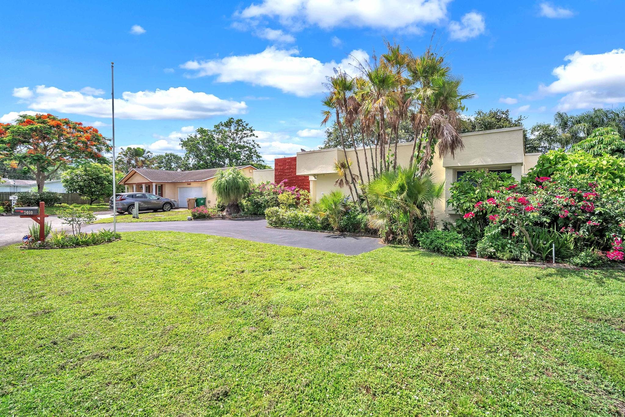 Homes for sale in Davie, FL | 7460 Sw 42nd Ct, Davie, FL 33314 | MLS# F10508847