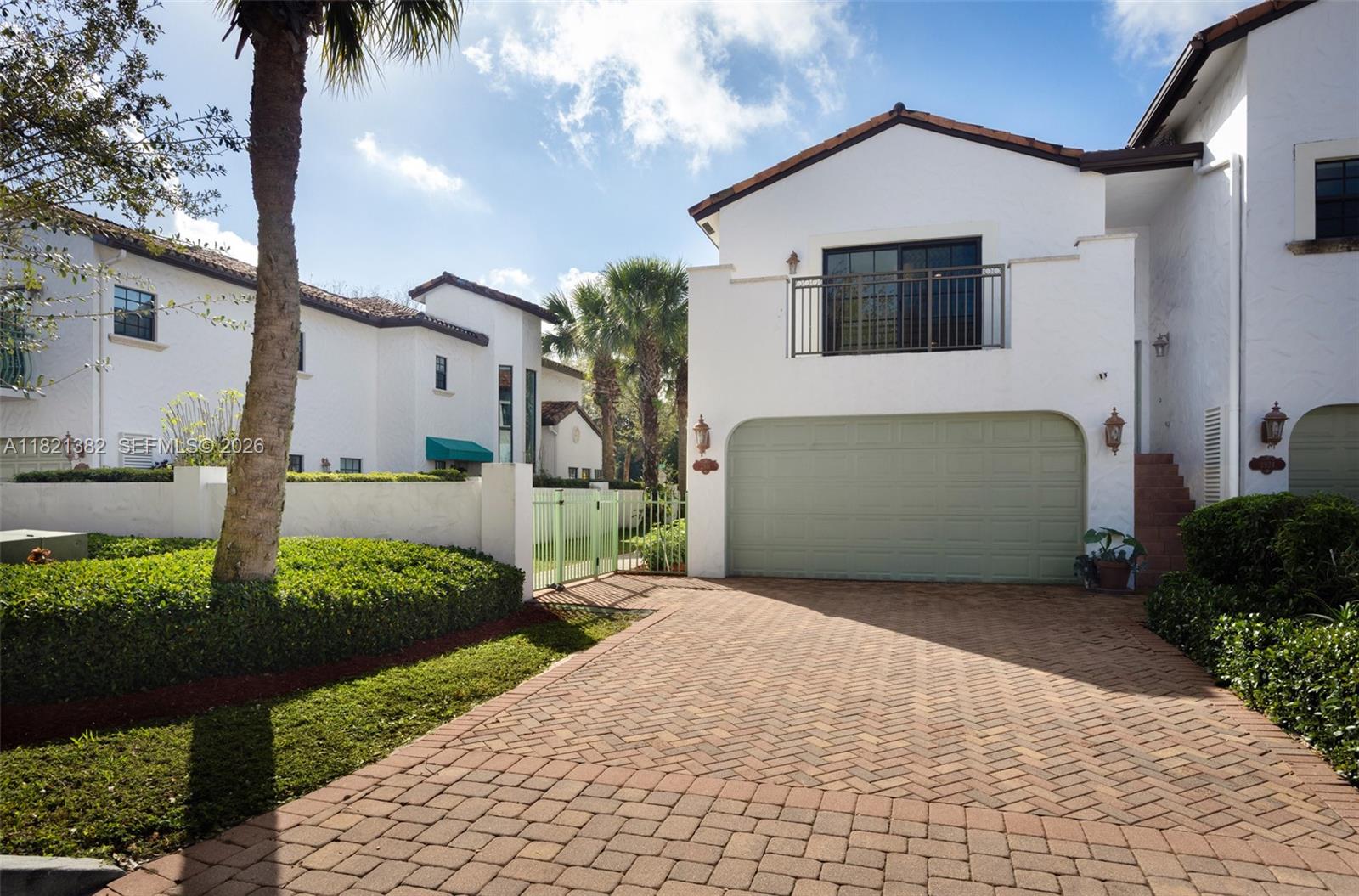 Homes for sale in Dania Beach, FL | 2916 Hidden Harbour Ct, Dania Beach, FL 33312 | MLS# A11821382