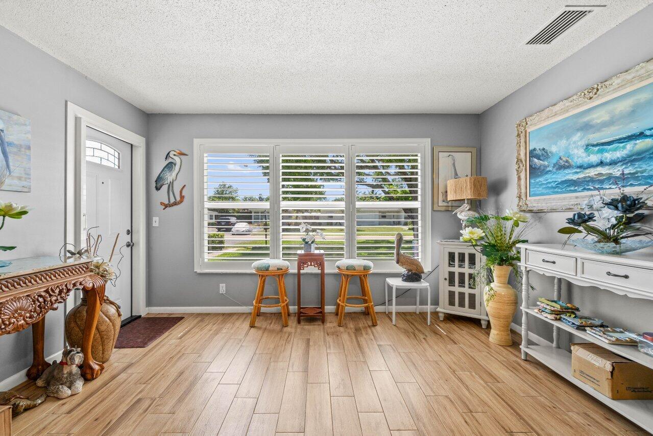 Pointe Overlook Condo