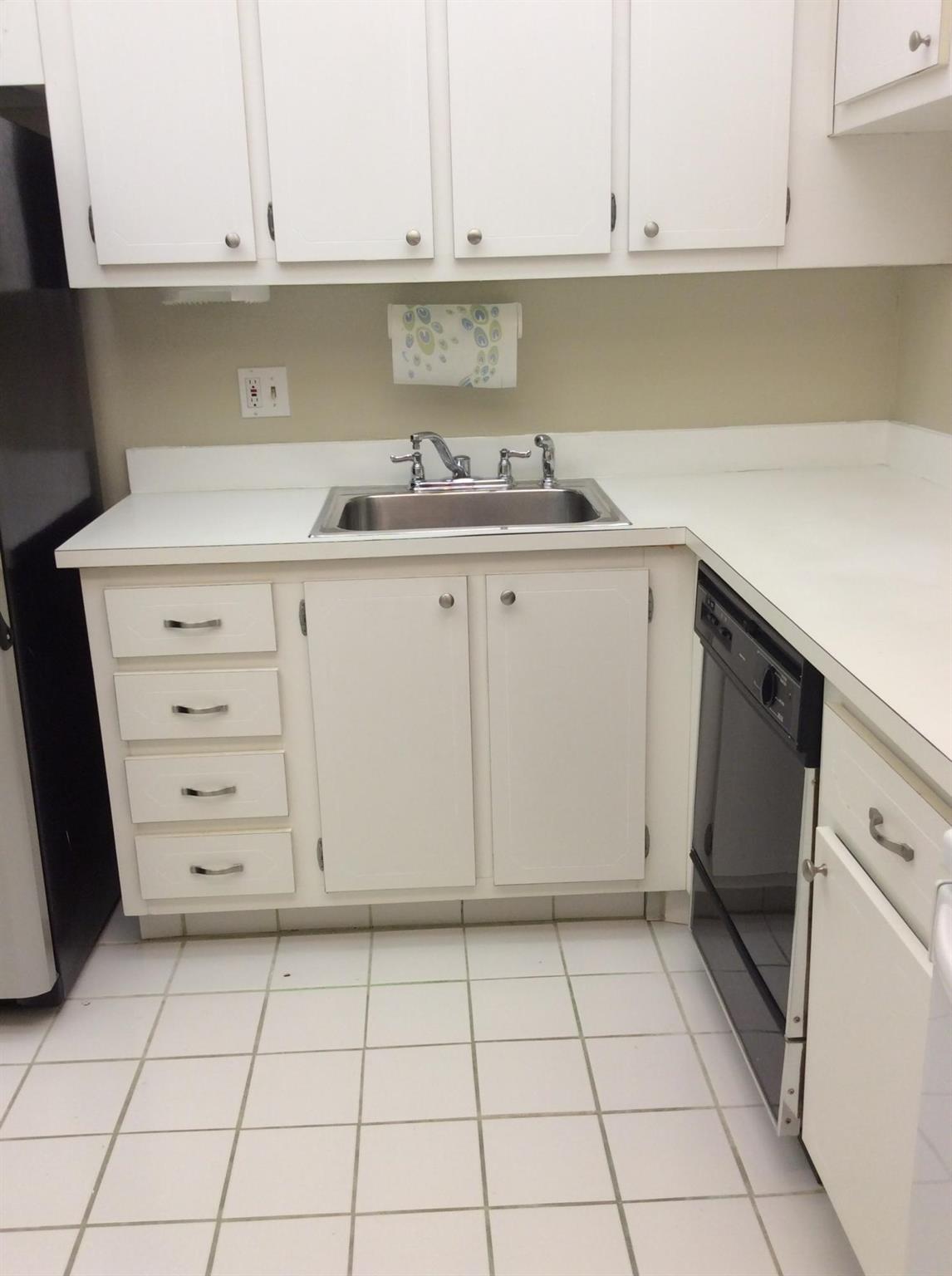 Homes for sale in West Palm Beach, FL | 470 Executive Center Dr #2k, West Palm Beach, FL 33401 | MLS# R11099059