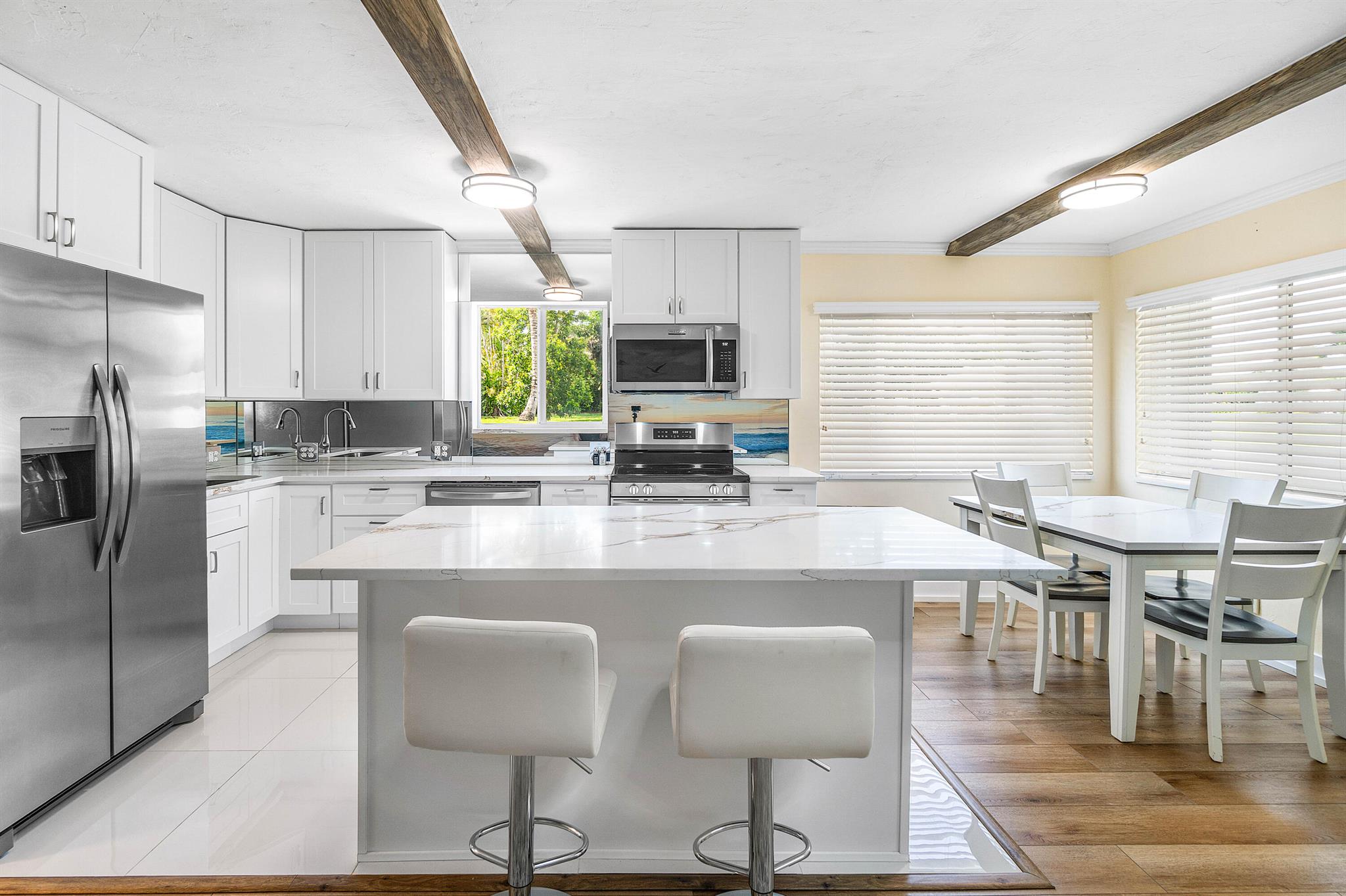 Lakeside Point Apt 3 Cond