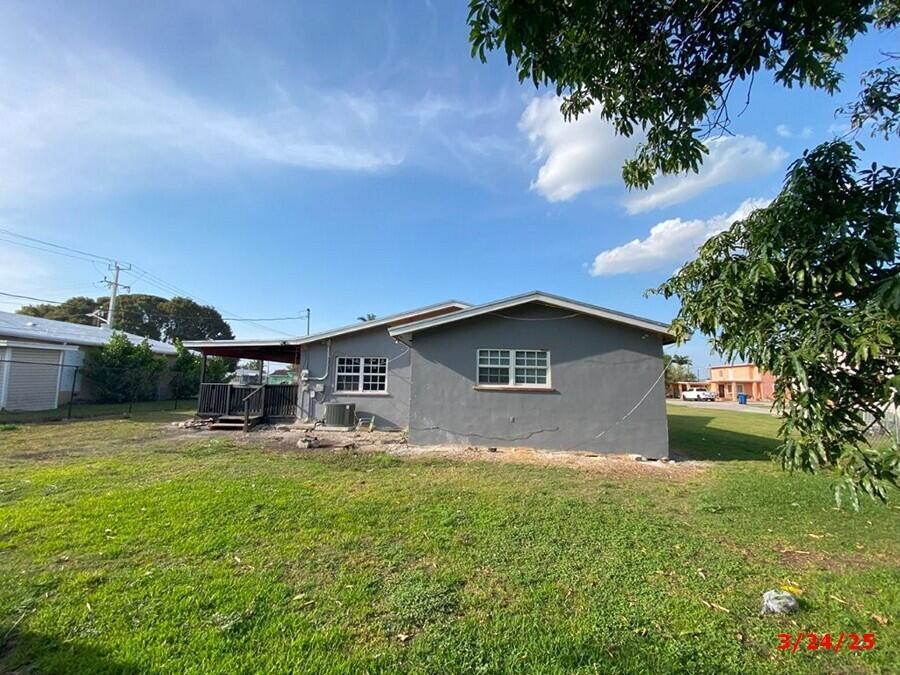 Homes for sale in Belle Glade, FL | 116 Nw Avenue G Avenue, Belle Glade, FL 33430 | MLS# R11099140