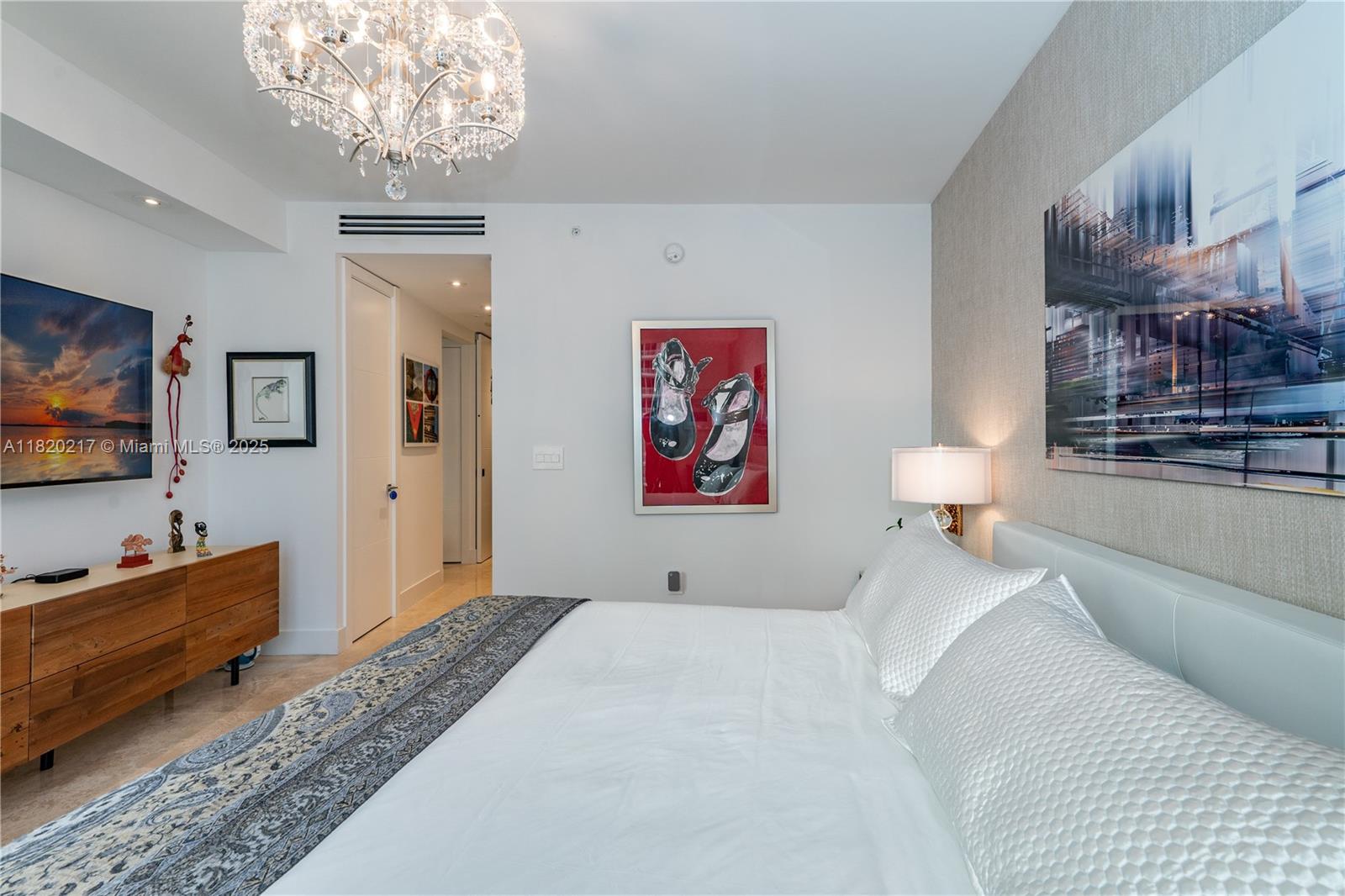 901 Brickell Key Blvd #2602, Miami FL 33131