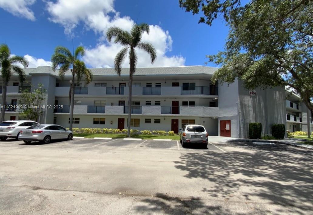 Fairways Of Tamarac Condo