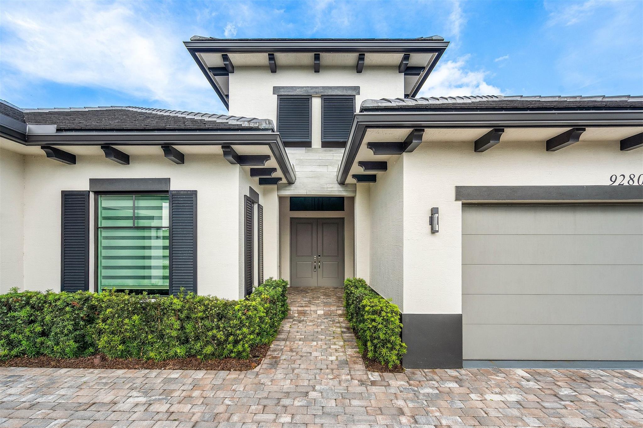 Homes for sale in Palm Beach Gardens, FL | 9280 Coral Isles Cir, Palm Beach Gardens, FL 33412 | MLS# F10506976