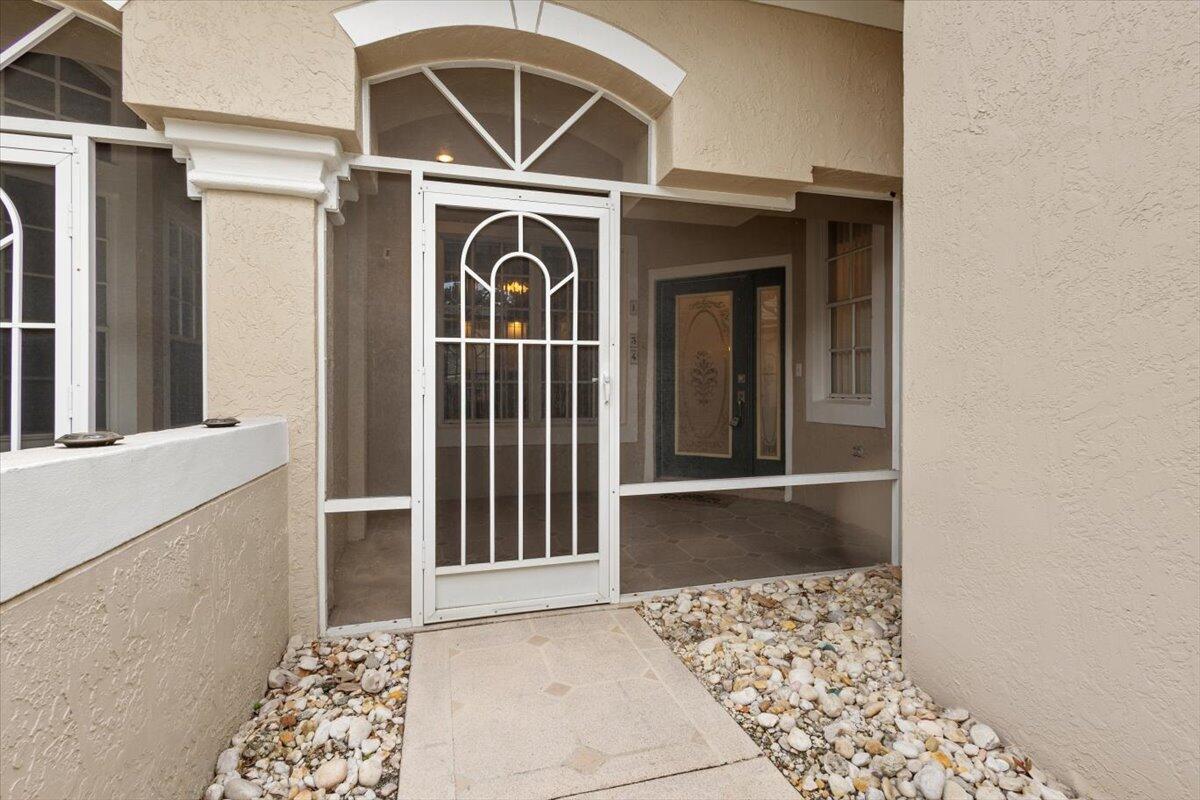 Homes for sale in Port St Lucie, FL | 1634 Sw Harbour Isles Circle #89, Port St Lucie, FL 34986 | MLS# R11099252