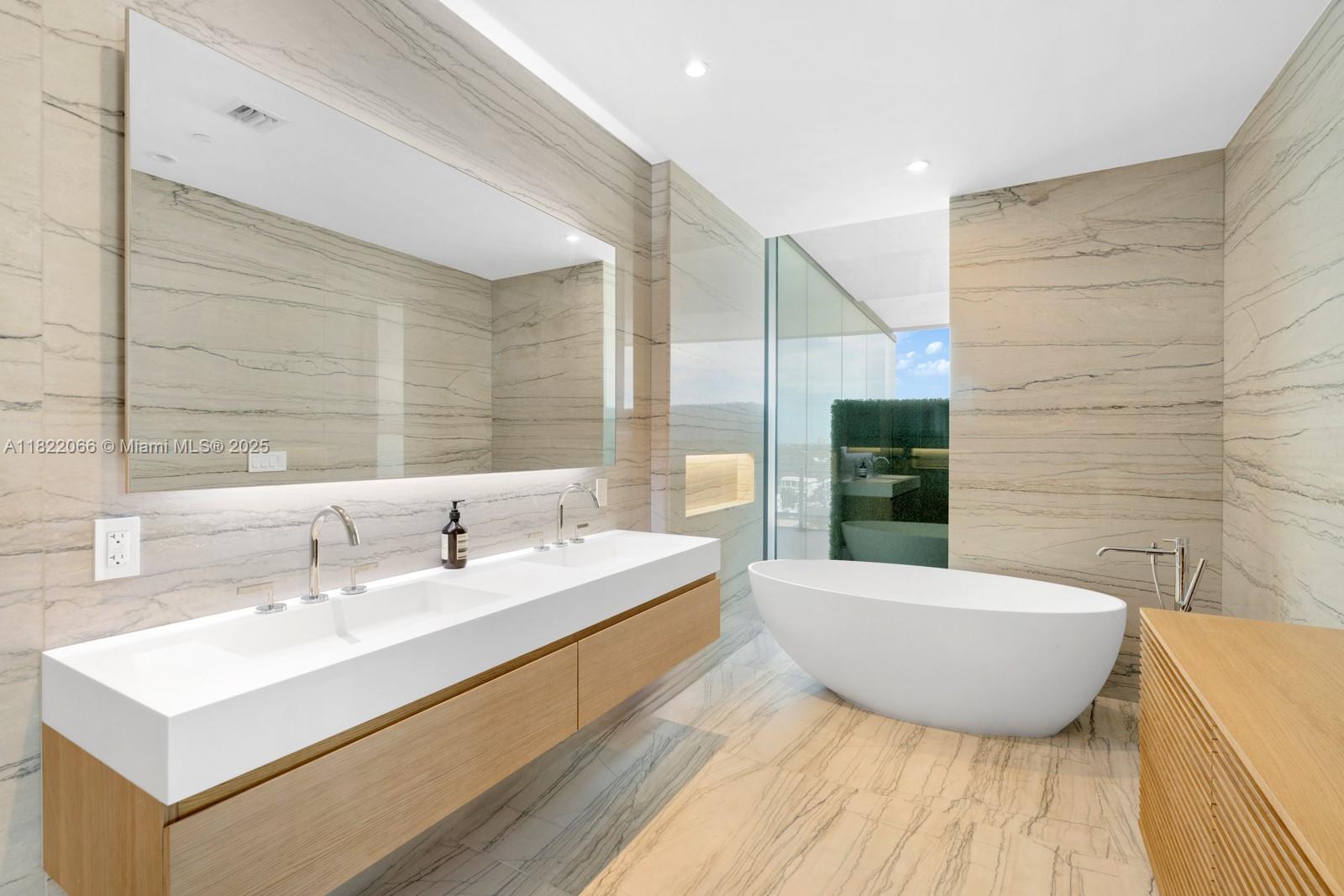 8701 Collins Ave #805, Miami Beach FL 33154