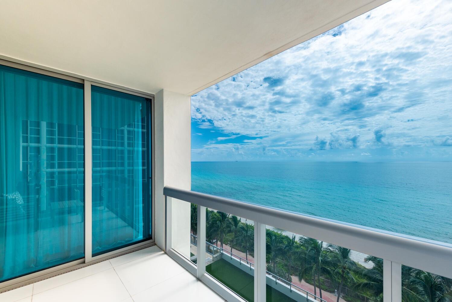 Condo for Rent in Miami Beach, FL