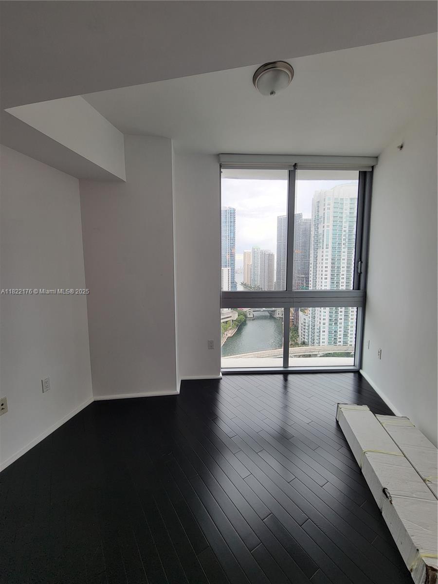 350 S Miami Ave #2601, Miami FL 33130