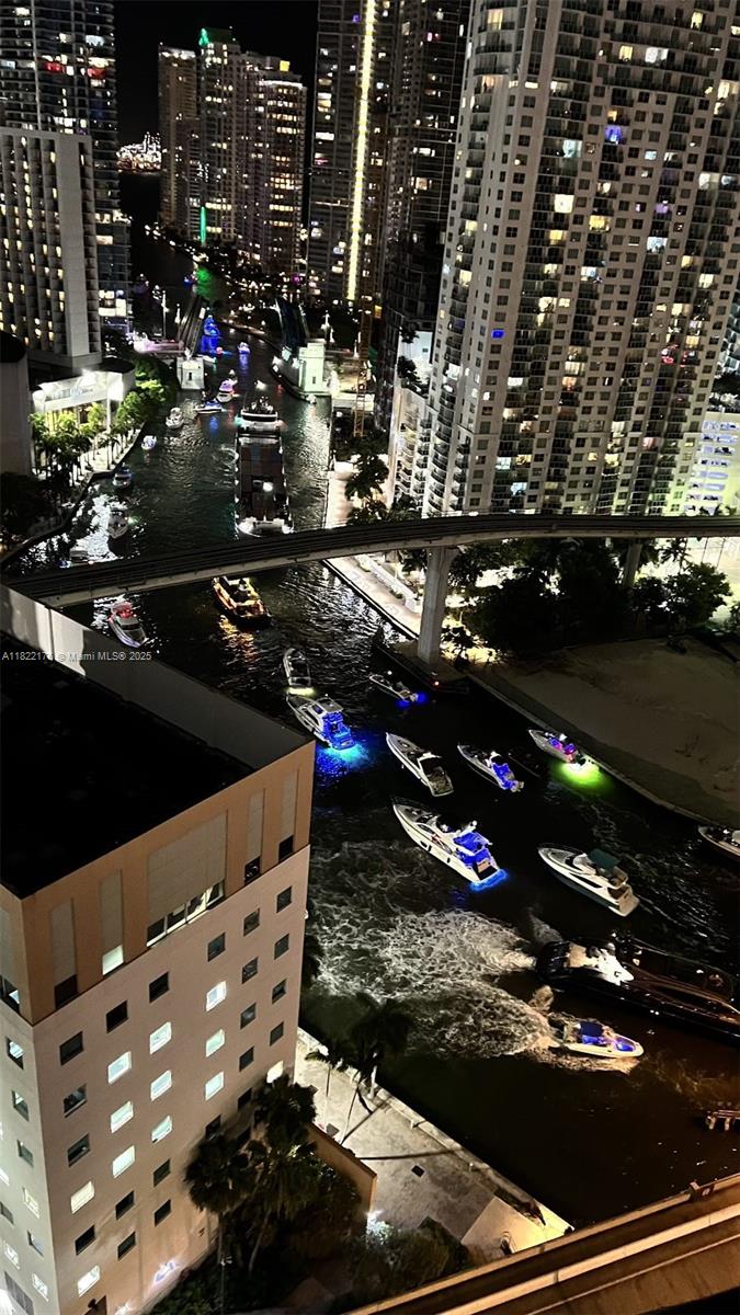 350 S Miami Ave #2601, Miami FL 33130