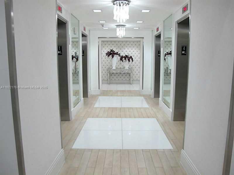 350 S Miami Ave #2601, Miami FL 33130