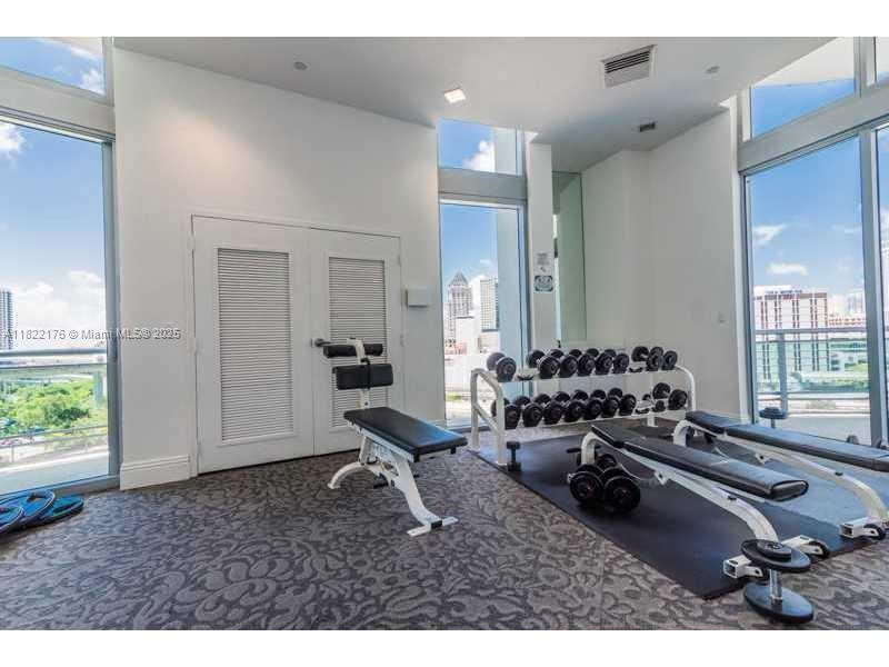 350 S Miami Ave #2601, Miami FL 33130