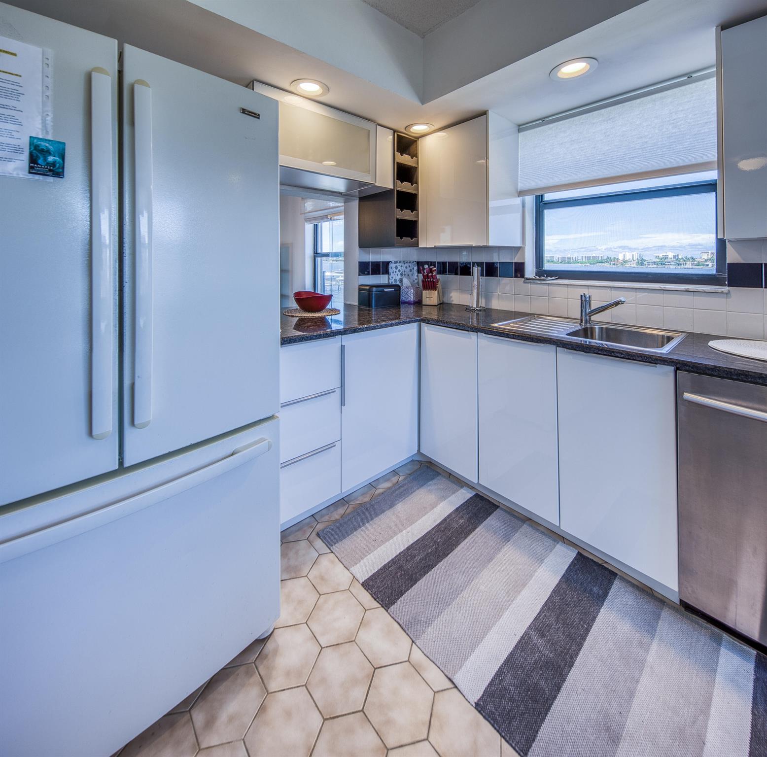 Homes for sale in Lantana, FL | 896 N Federal Hwy #324, Lantana, FL 33462 | MLS# R11099298