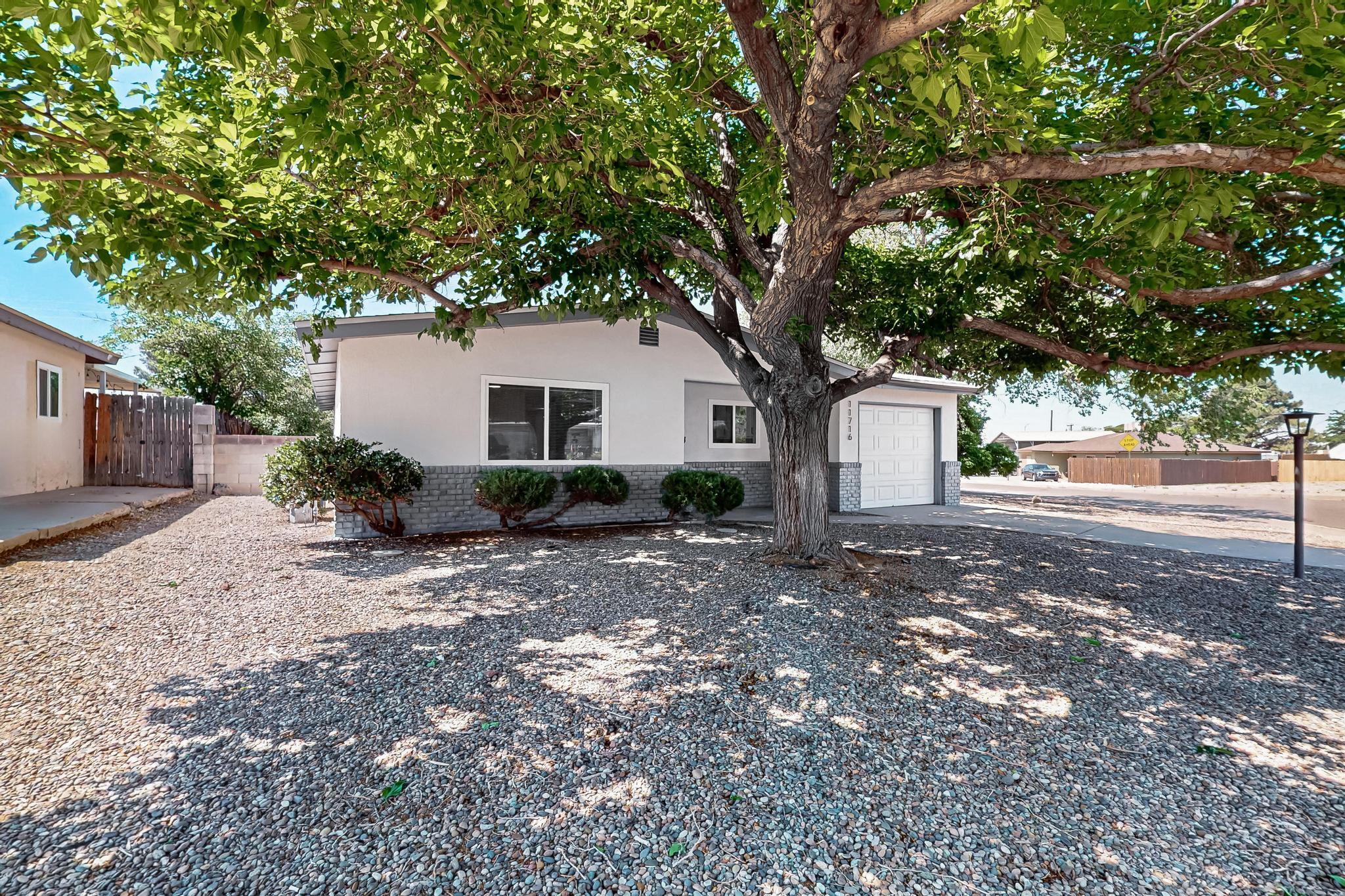 Homes for sale in Albuquerque, NM | 11716 Copper Pl Ne, Albuquerque, NM 87123 | MLS# 1085979