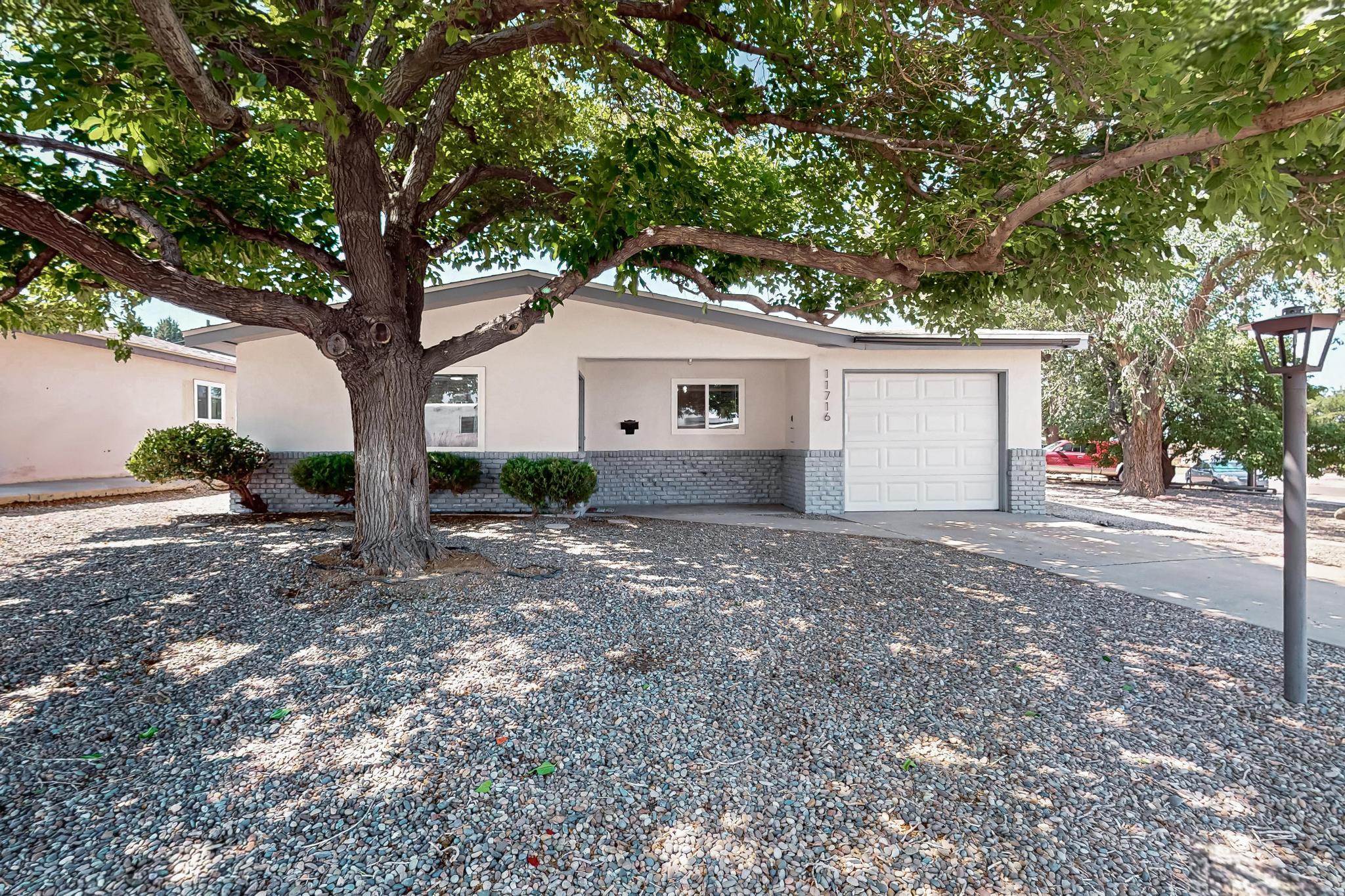 Homes for sale in Albuquerque, NM | 11716 Copper Pl Ne, Albuquerque, NM 87123 | MLS# 1085979