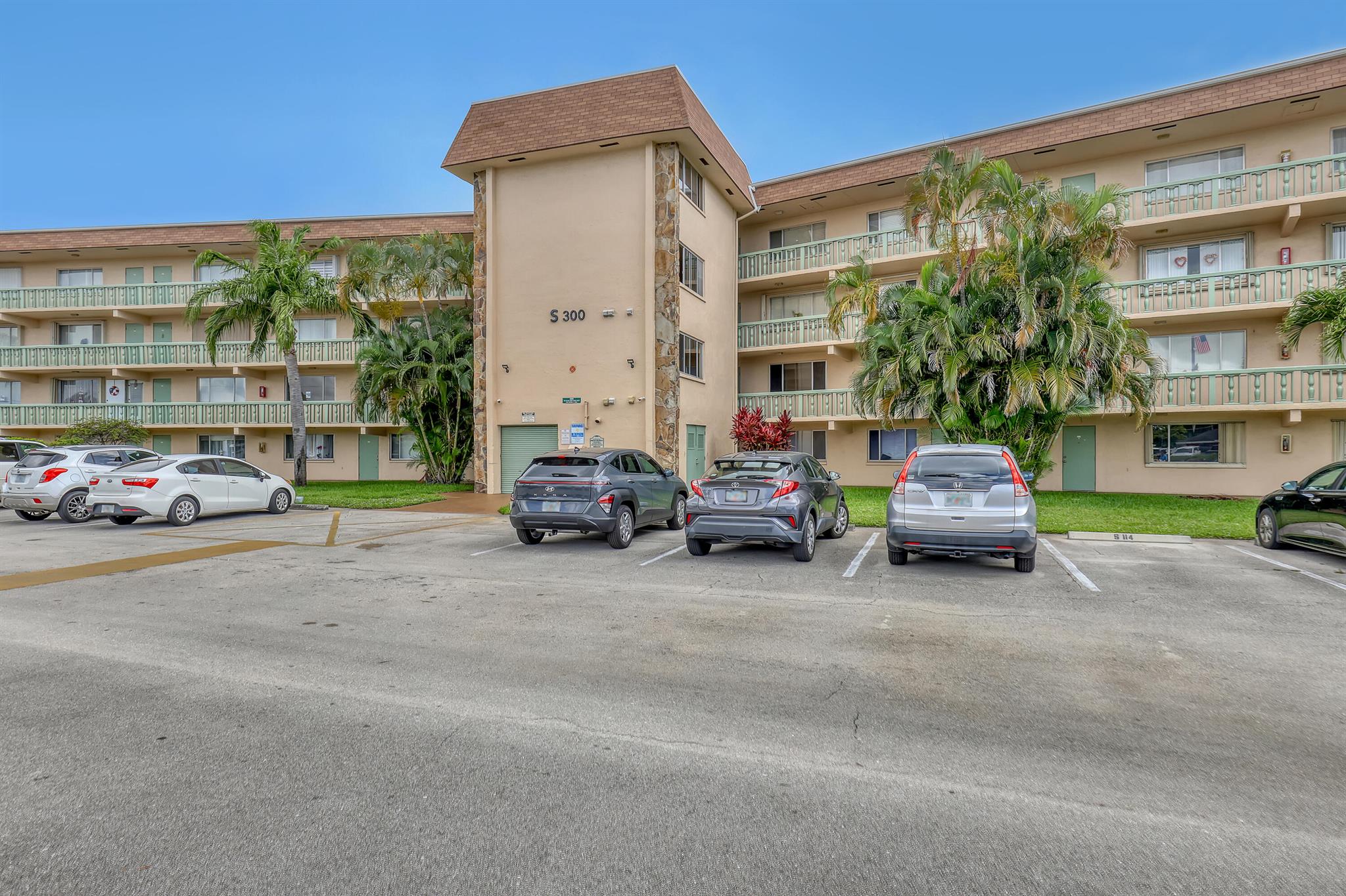 Homes for sale in Palm Springs, FL | 300 Village Green Circle S #120, Palm Springs, FL 33461 | MLS# R11099470