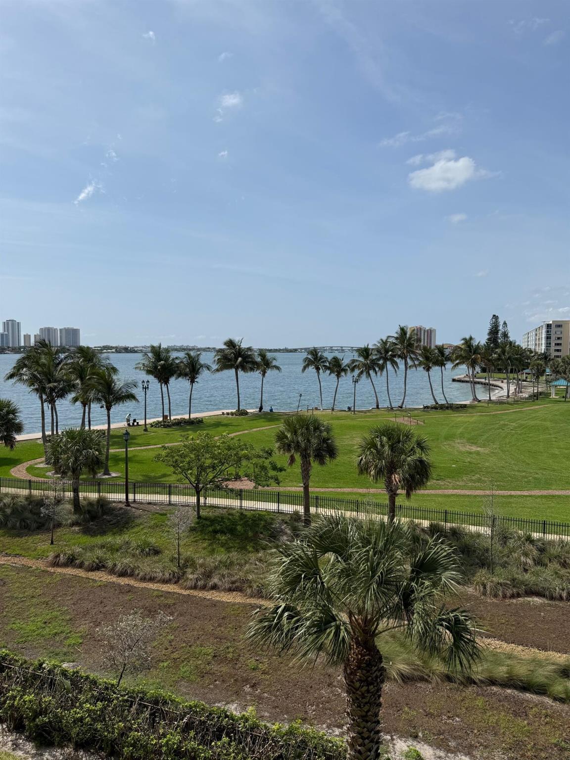 Homes for sale in Lake Park, FL | 801 Lake Shore 411 Dr #411, Lake Park, FL 33403 | MLS# R11099524