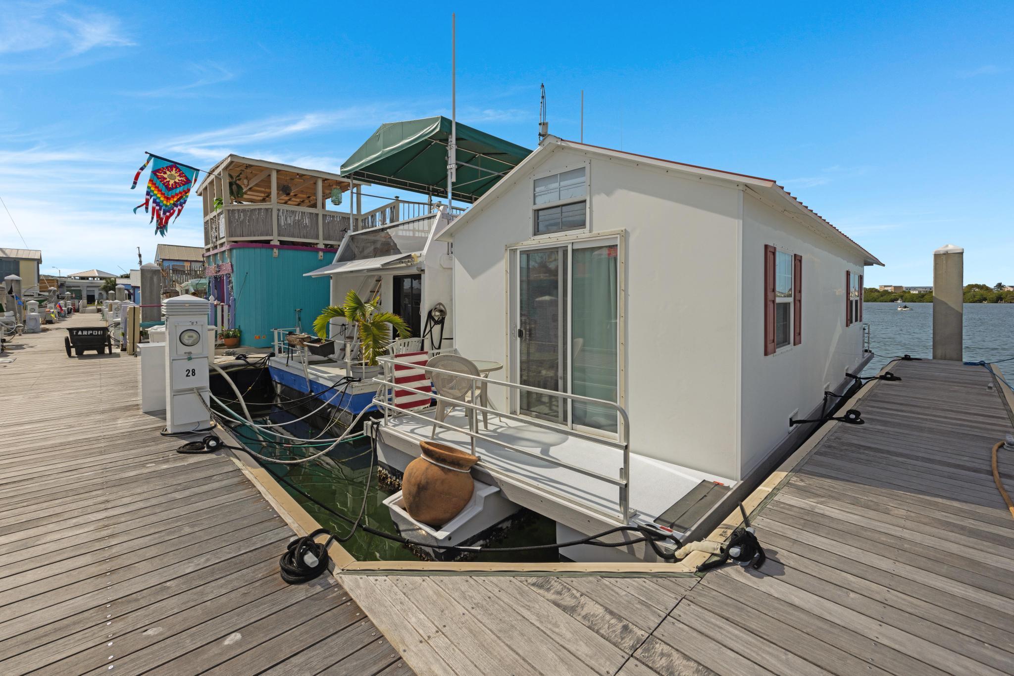 Garrison Bight Houseboat