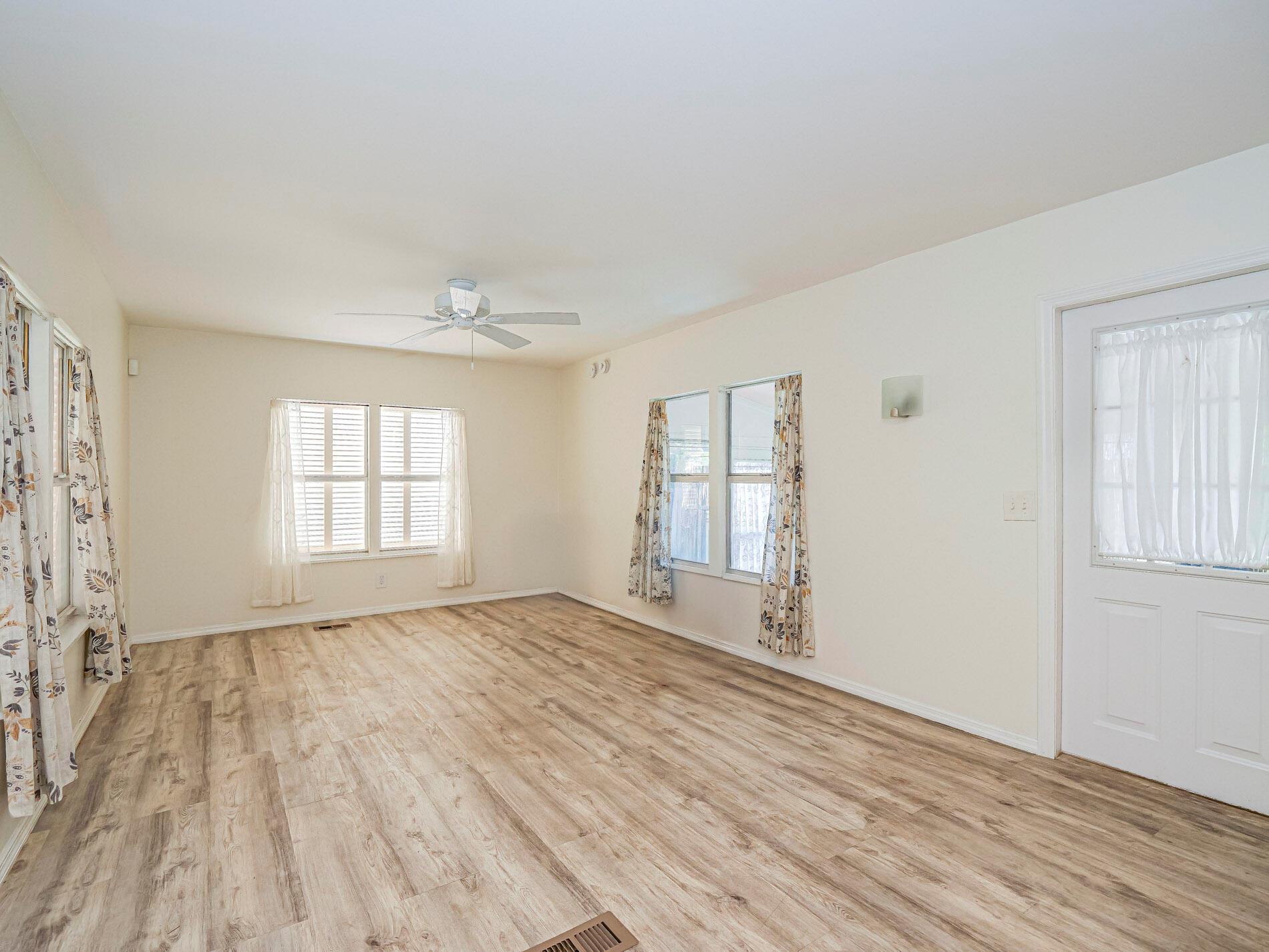 Homes for sale in Sebastian, FL | 12910 74Th Court, Sebastian, FL 32958 | MLS# R11099809