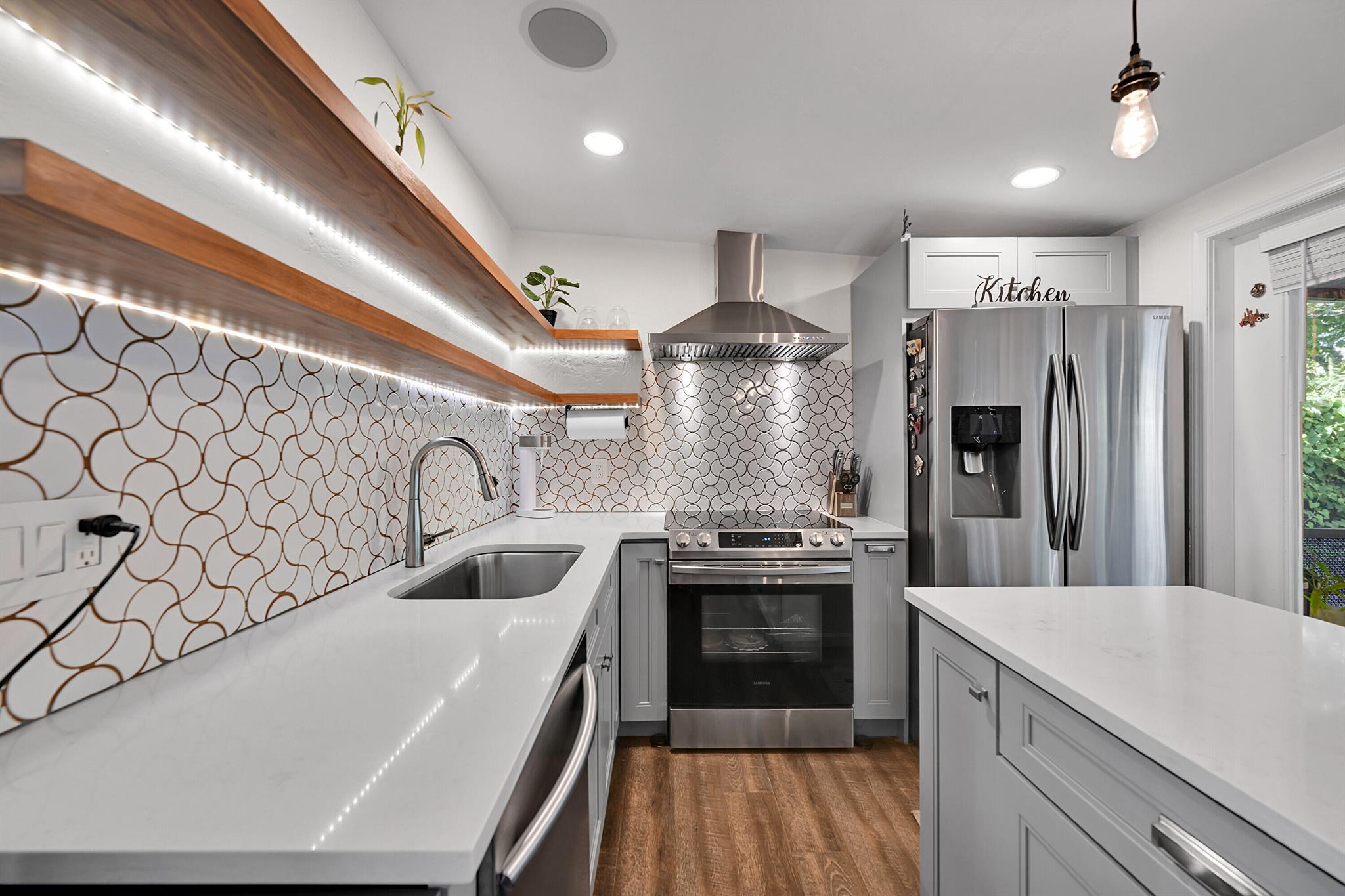 1212 Ne 17th Avenue Fort Lauderdale FL 33304 | R11099869