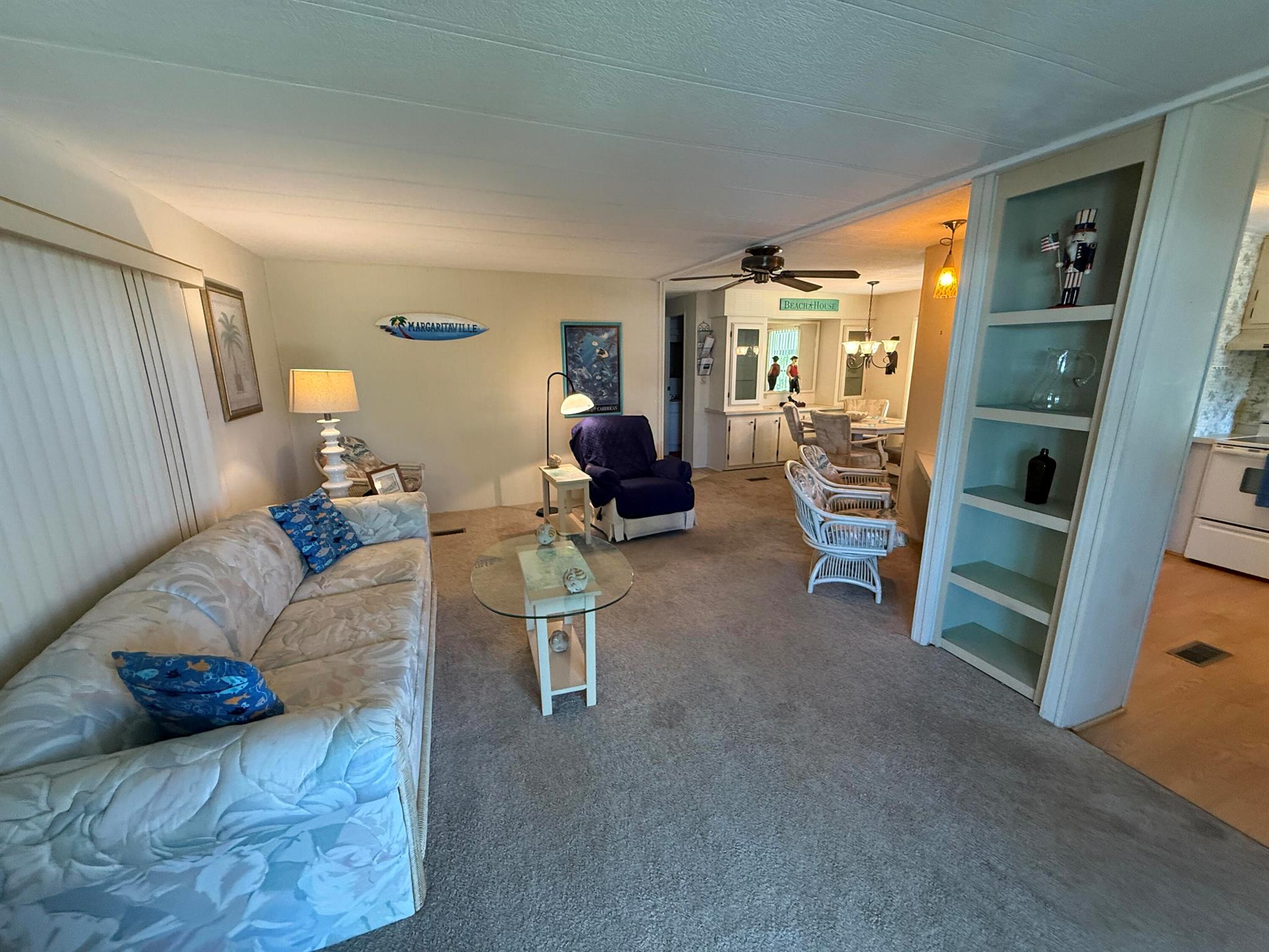 Homes for sale in Hobe Sound, FL | 7818 Se Continental Dr, Hobe Sound, FL 33455 | MLS# R11100116