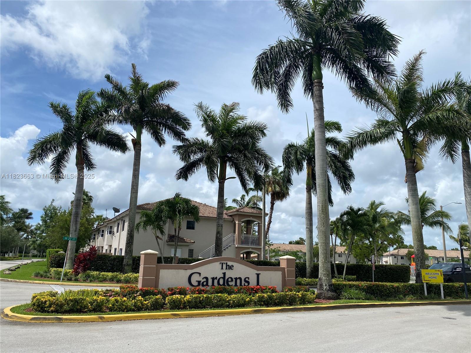 Venetia Gardens Condo