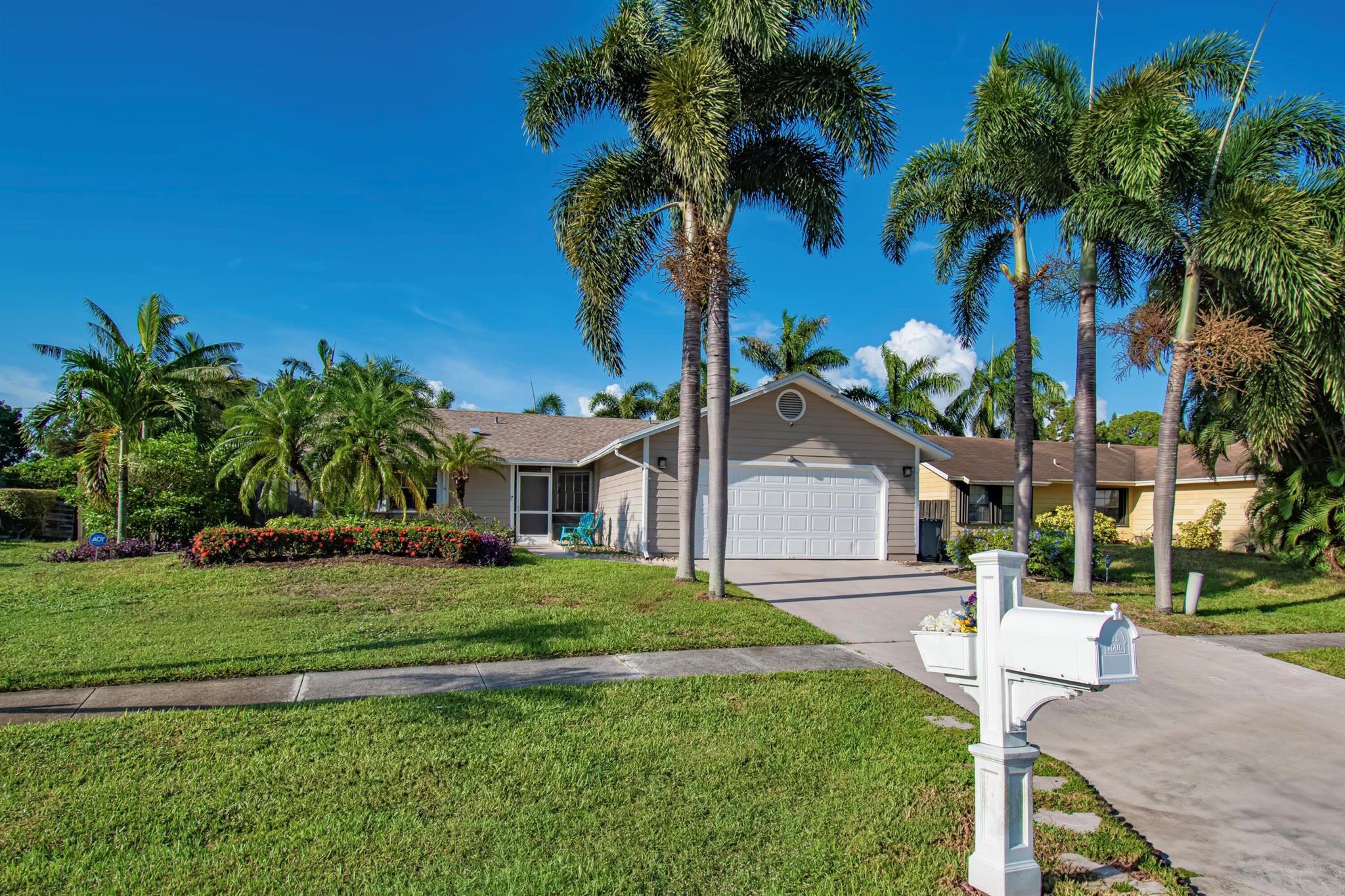 5064 El Claro Circle, West Palm Beach, FL 33415, 4 Bedrooms , 2 Bathrooms ,Single Family Residence,Sold,R11100282, Horizon Palm Realty Group