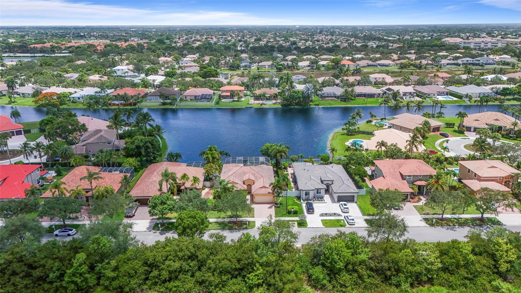 Homes for sale in Fort Lauderdale, FL | 16332 N Segovia Cir, Fort Lauderdale, FL 33331 | MLS# F10509347