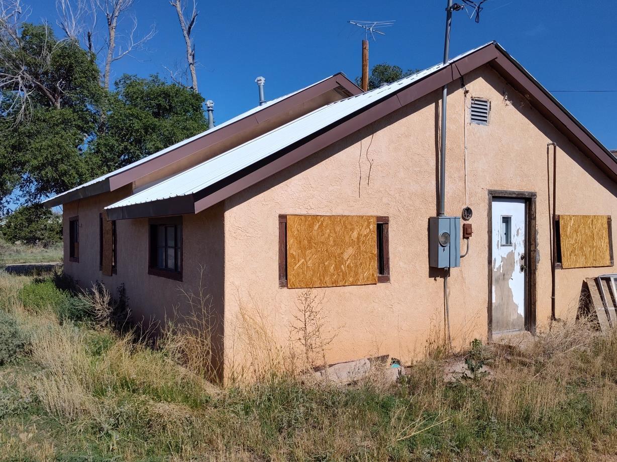 Homes for sale in Mountainair, NM | 300 N Roosevelt Ave, Mountainair, NM 87036 | MLS# 1086198