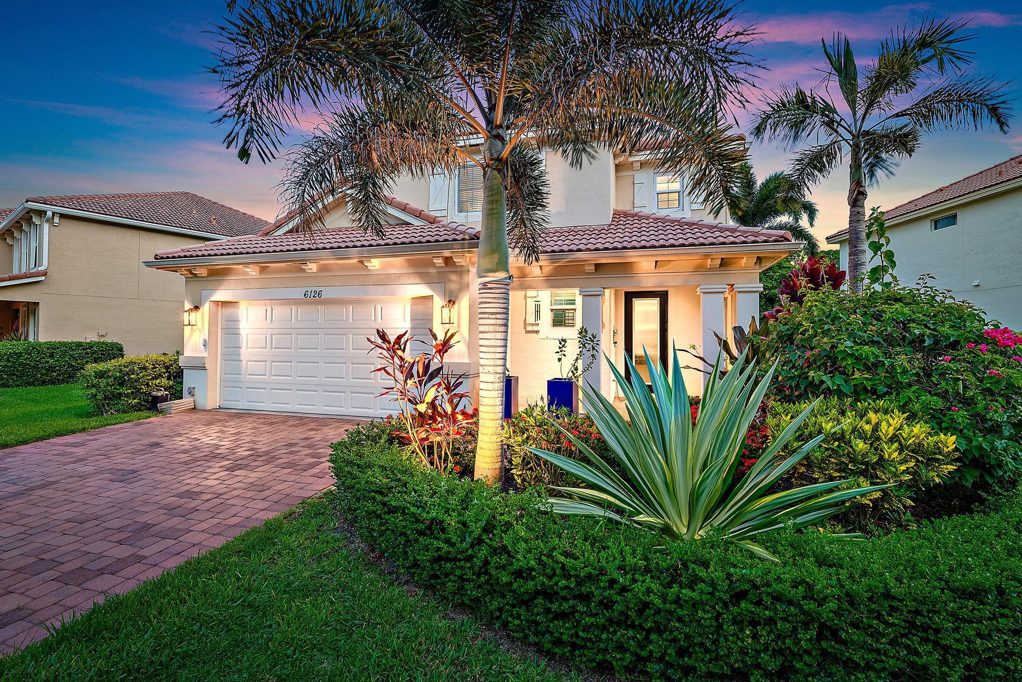 Homes for sale in Hobe Sound, FL | 6126 Se Split Oak Trail, Hobe Sound, FL 33455 | MLS# R11100350