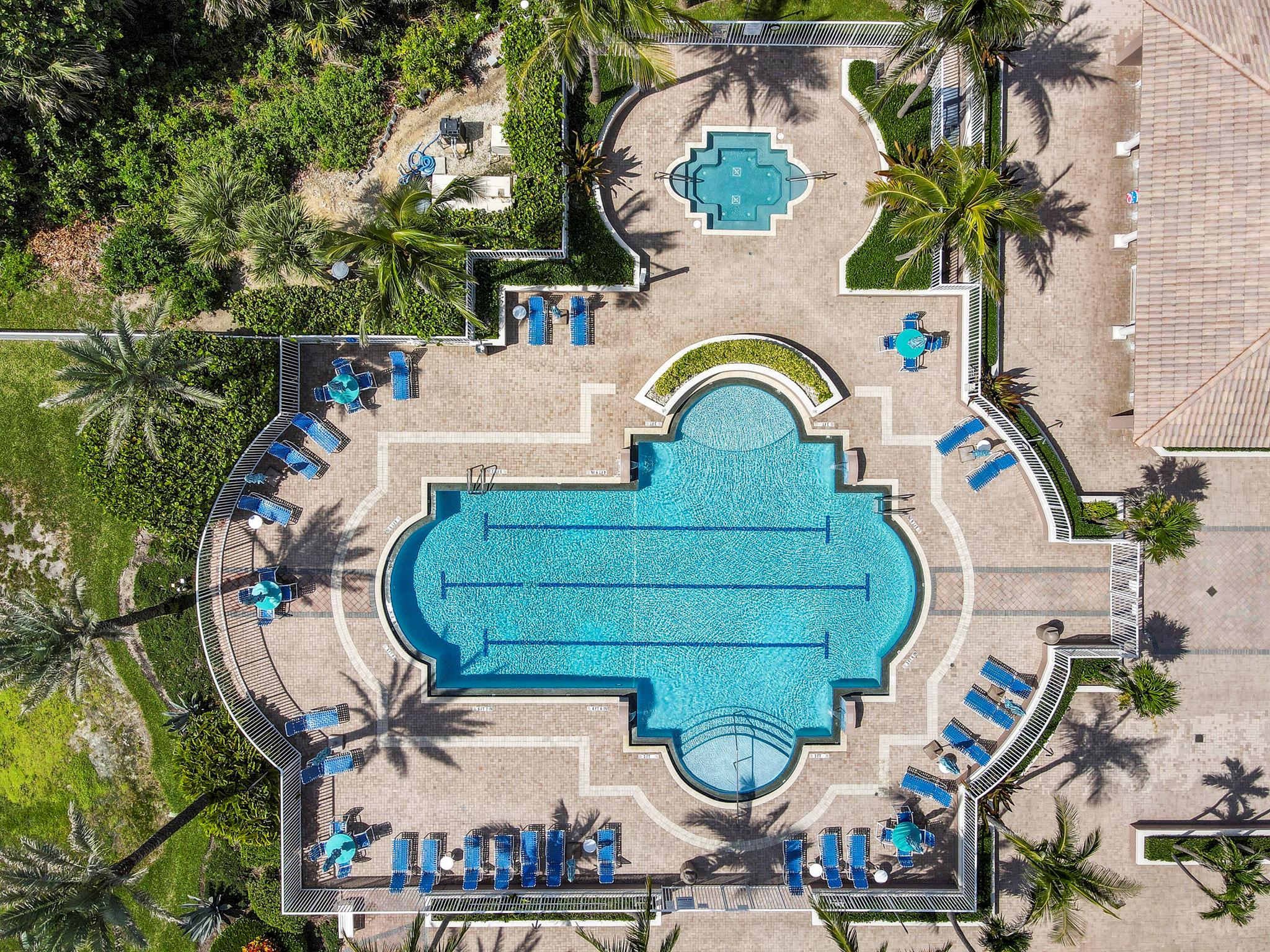 Homes for sale in Juno Beach, FL | 700 Ocean Royale Way #202, Juno Beach, FL 33408 | MLS# R11100356