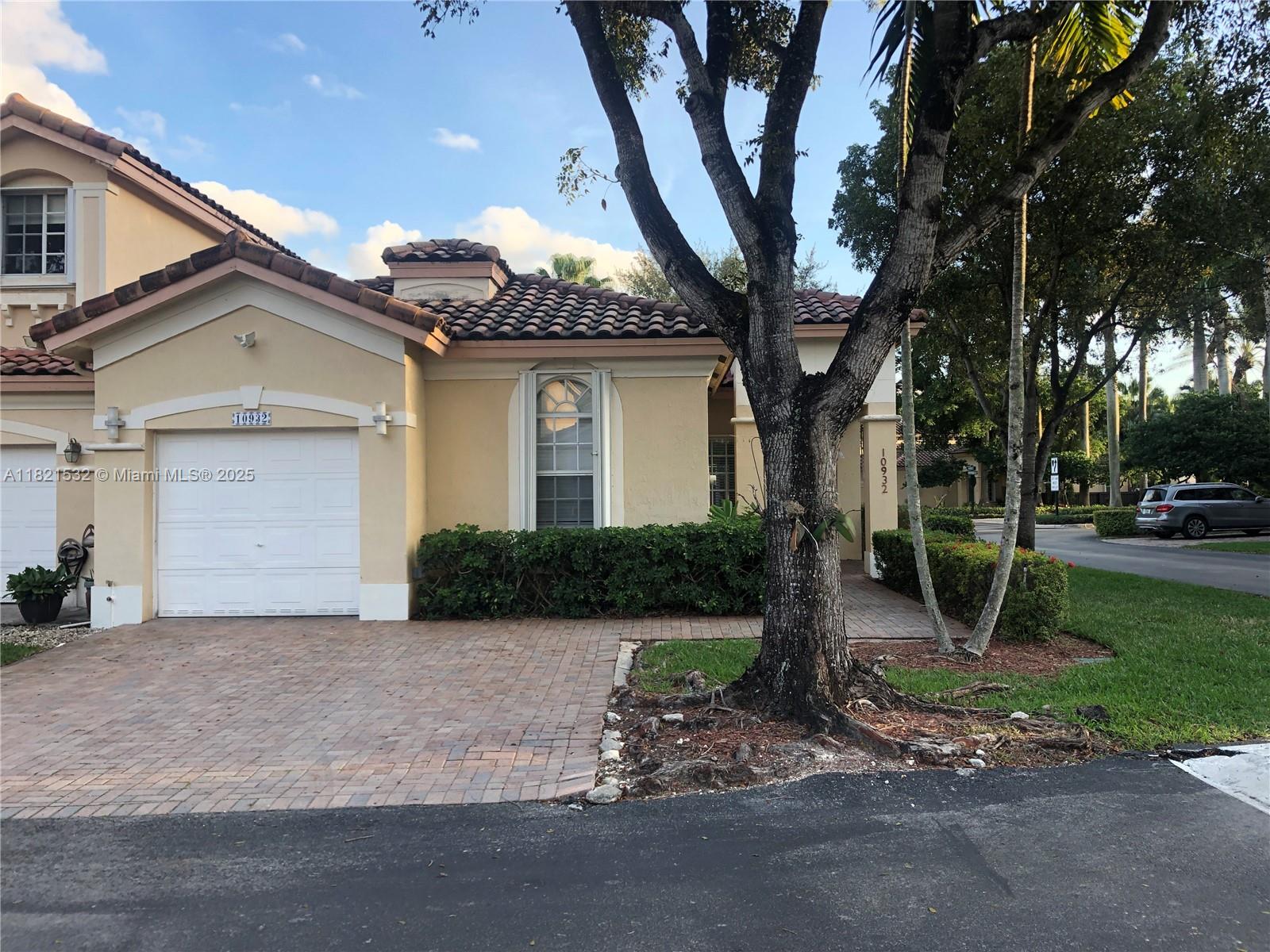 House for Rent in Doral, FL