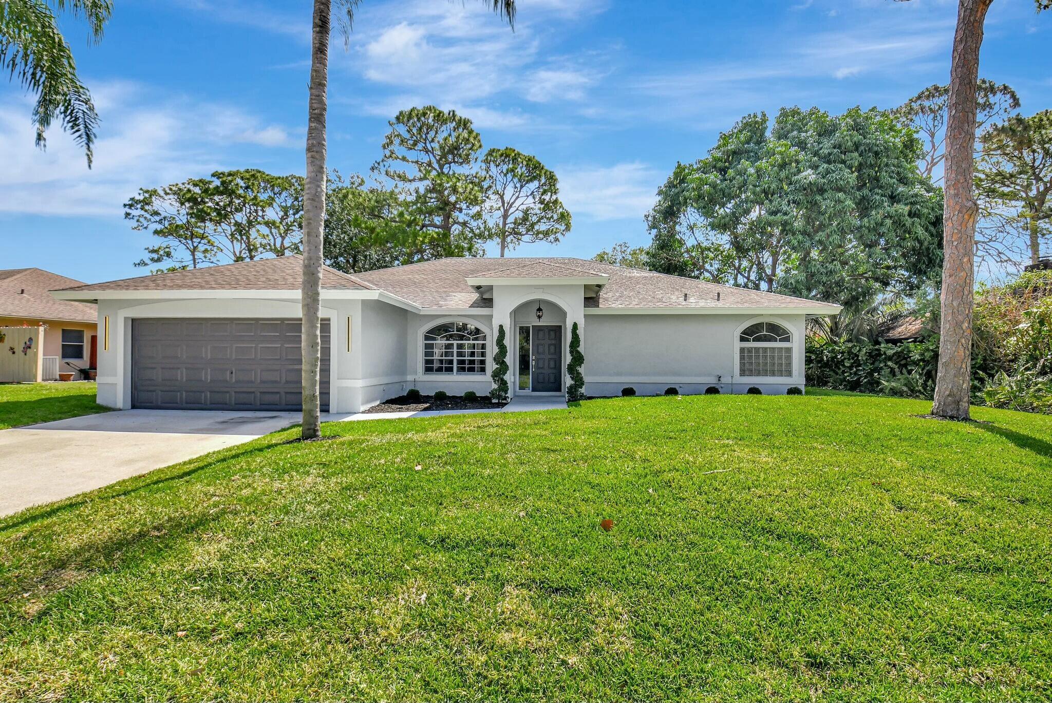 915 Sunflower Avenue Delray Beach FL 33445 | R11100425
