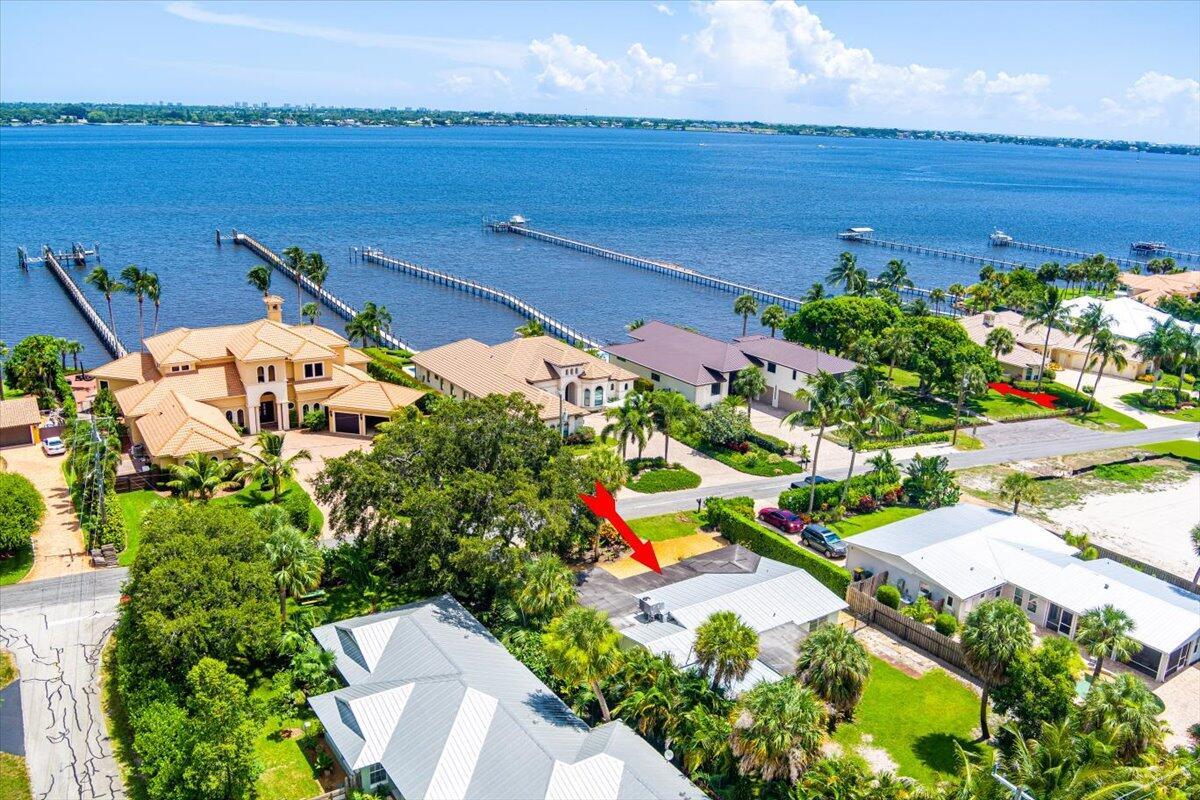 House for Sale in Stuart, FL