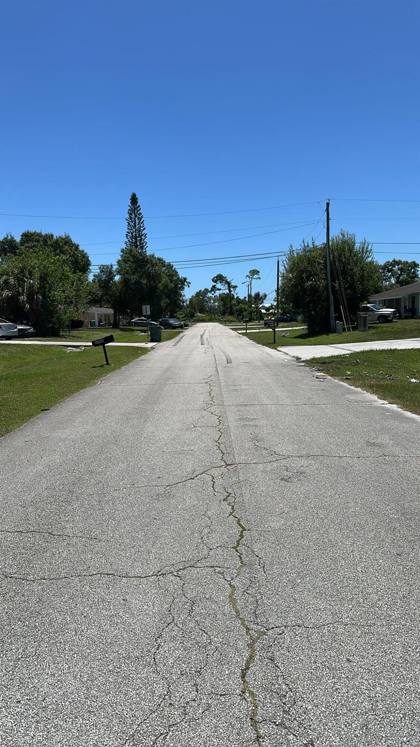 Homes for sale in Fort Pierce, FL | 5013 La Salle Street, Fort Pierce, FL 34950 | MLS# R11100504