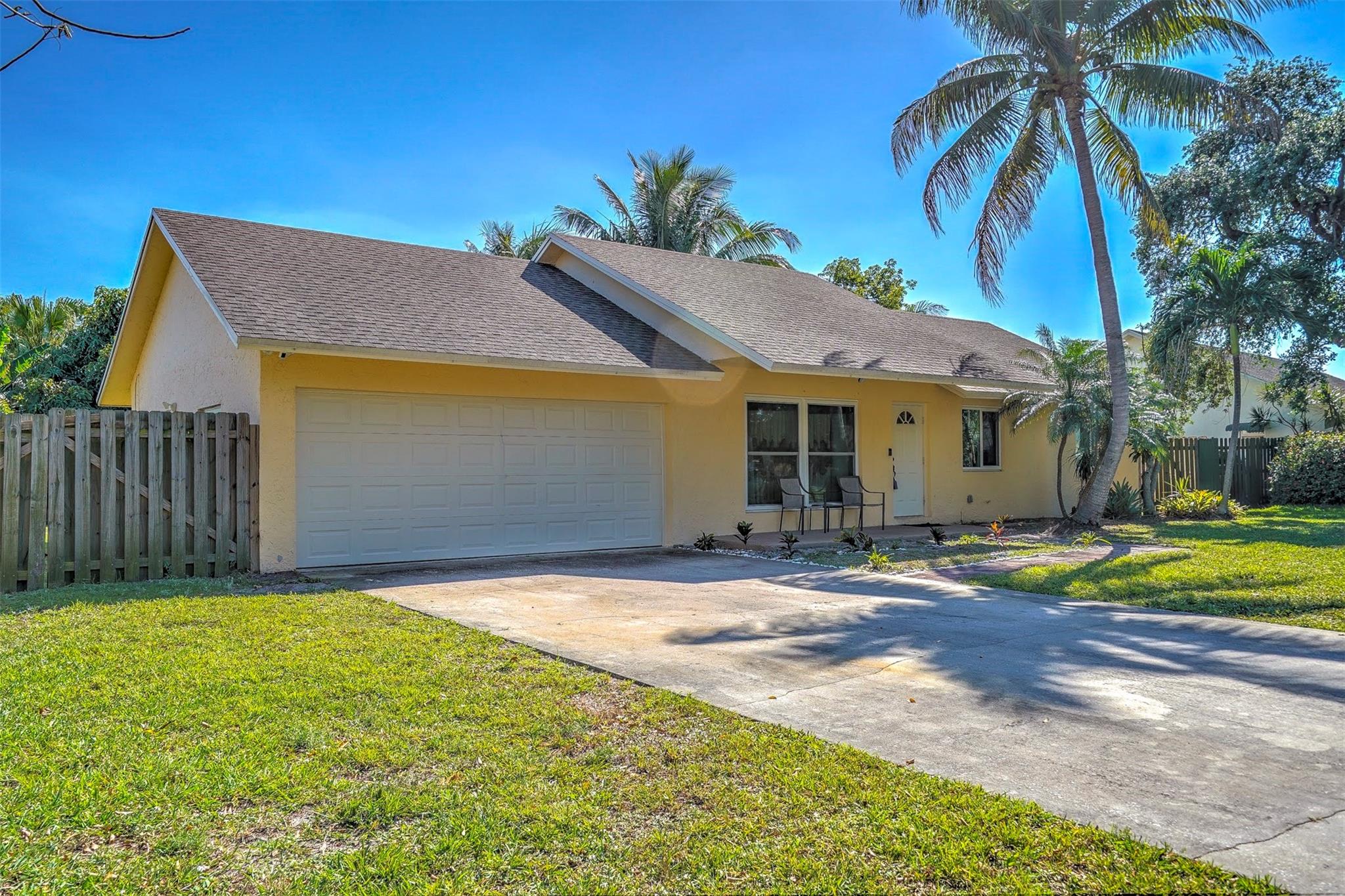 1386 Fulmar Dr Delray Beach FL 33444 | F10509571