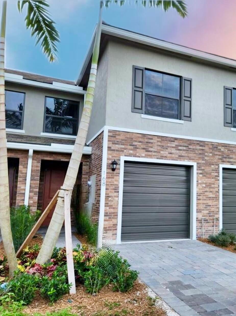 Village Park At Deerfield