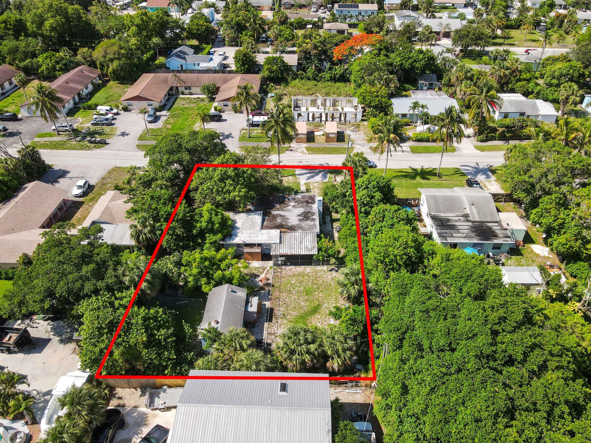 1831 Juno Road Unit# 1 North Palm Beach FL 33408 | R11100591