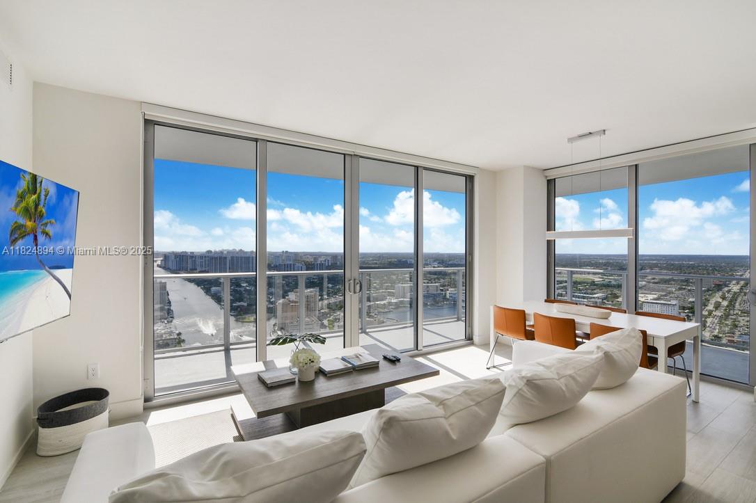 4010 South Ocean Condo Ho