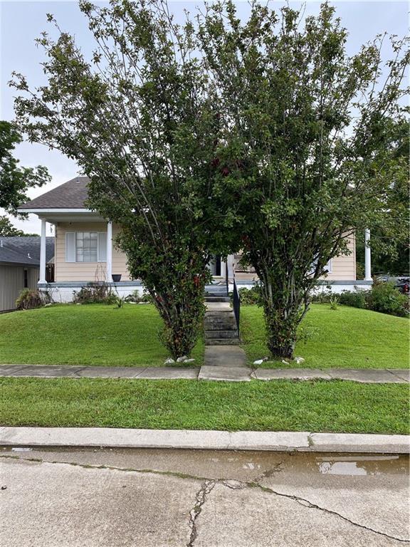 Homes for sale in Terrytown, LA | 208 Amapola Cir, Terrytown, LA 70056 | MLS# 2507595