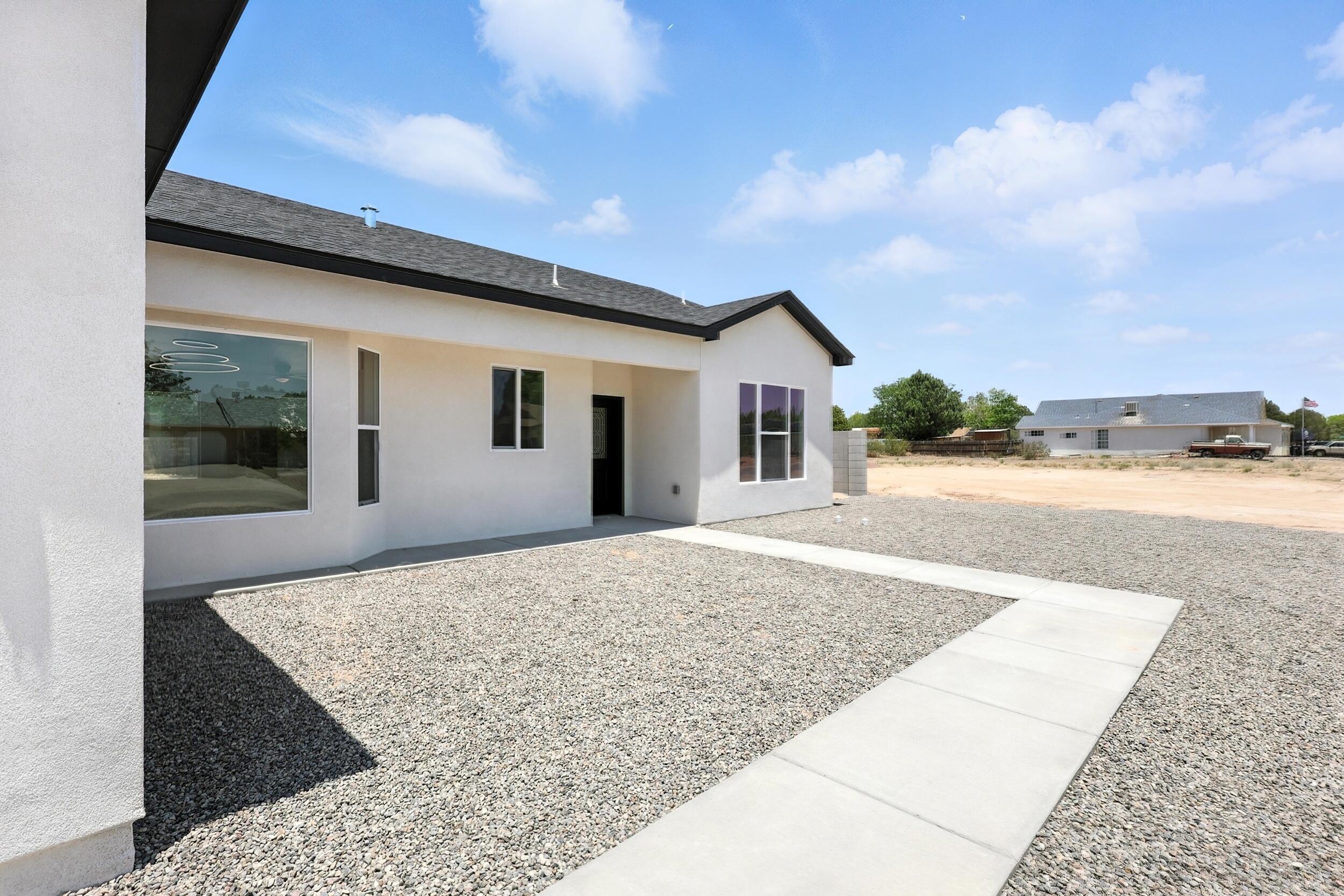 Homes for sale in Rio Communities, NM | 1611 January Dr, Rio Communities, NM 87002 | MLS# 1086267