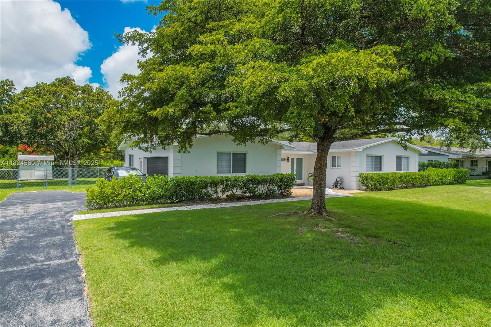 Homes for sale in Palmetto Bay, FL | 17460 Sw 85th Ave, Palmetto Bay, FL 33157 | MLS# A11824560